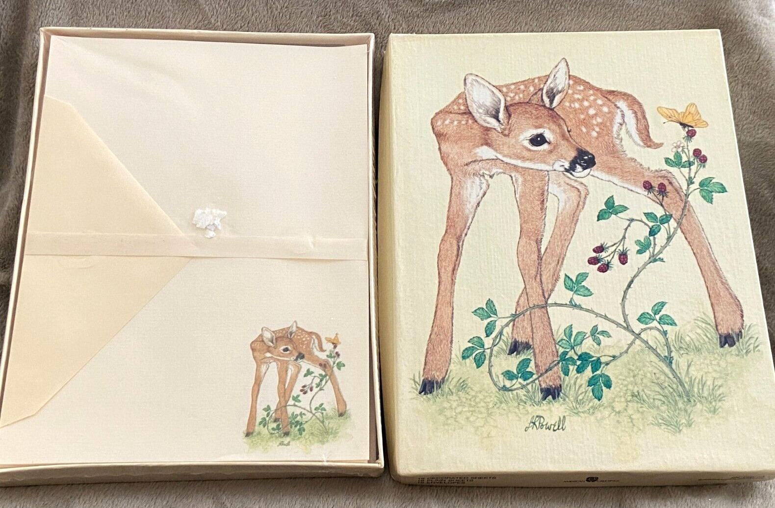 Vtg 1982 LINDA POWELL Deer Doe STATIONERY Set  AMERICAN GREETINGS ~ New
