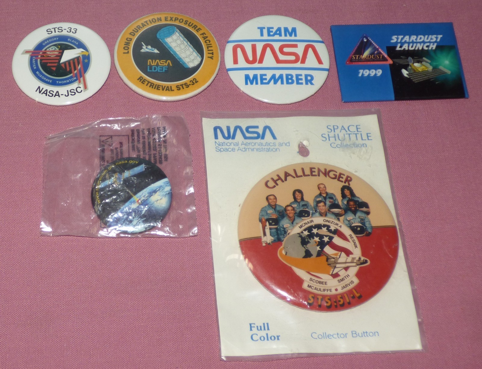 Lot of 6 NASA Pinback Buttons - Team Member, STS-33, LDEF STS-32, Challenger