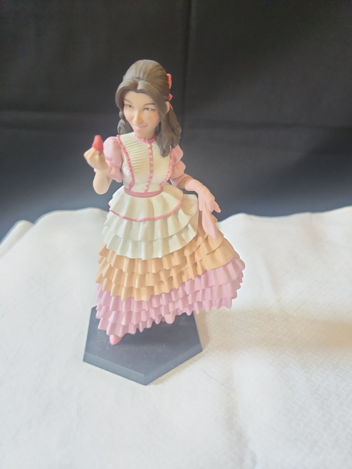 QMx Firefly Kaylee Frye Shindig Dress Mini Masters Figure QMx Firefly Kaylee Frye Shindig Dress Mini Masters Figure