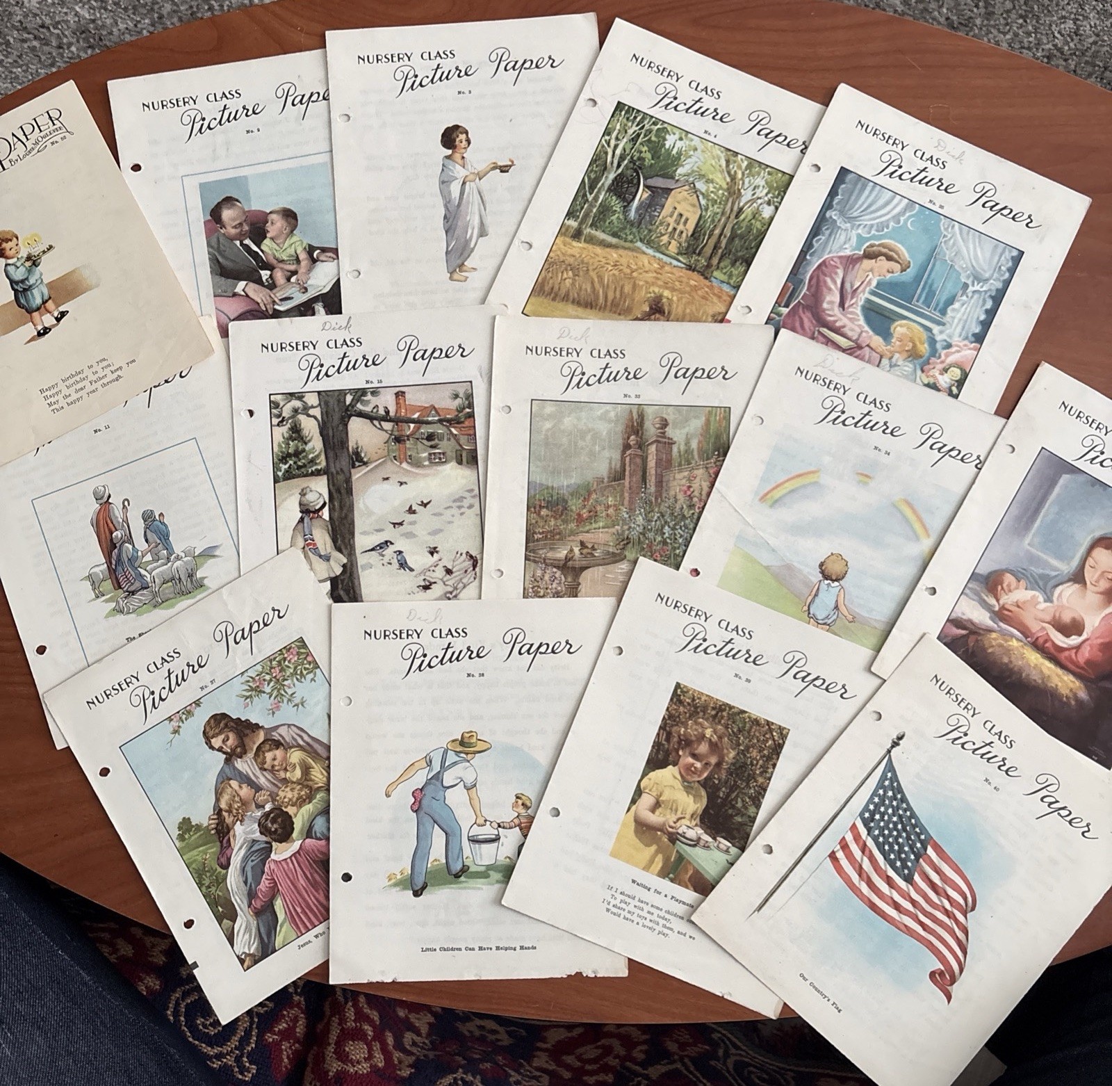 14 Nursery Class Picture Papers-Vintage