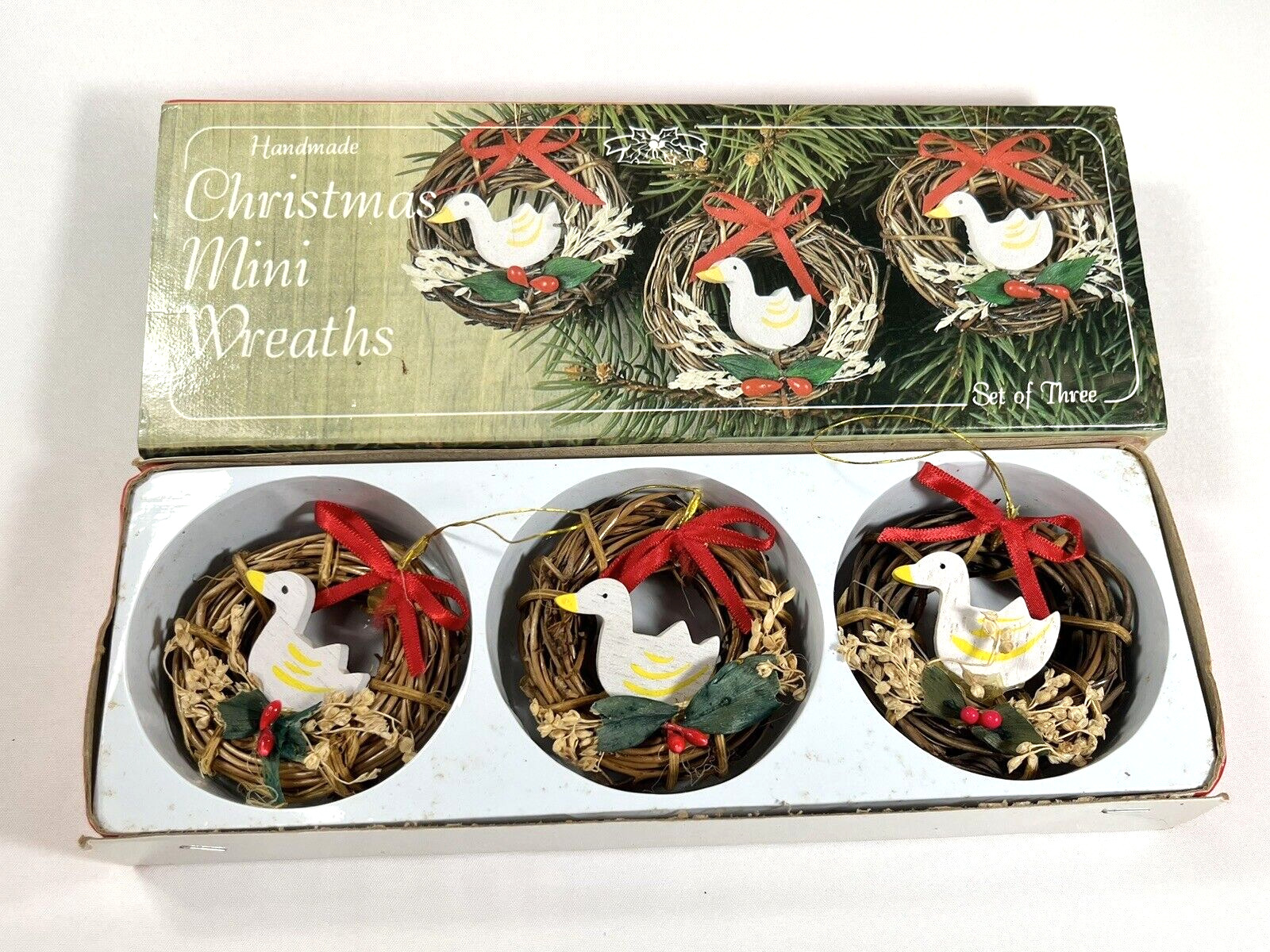 Vintage Handmade Mini Christmas Holiday WREATHS Ducks 1985 Taiwan Original Box
