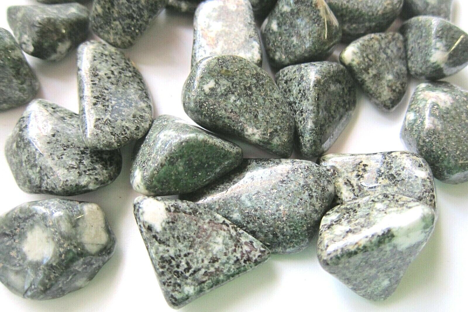 1X Stonehenge Preseli Tumbled Stone 25-30mm Reiki Healing Crystal Past Lives