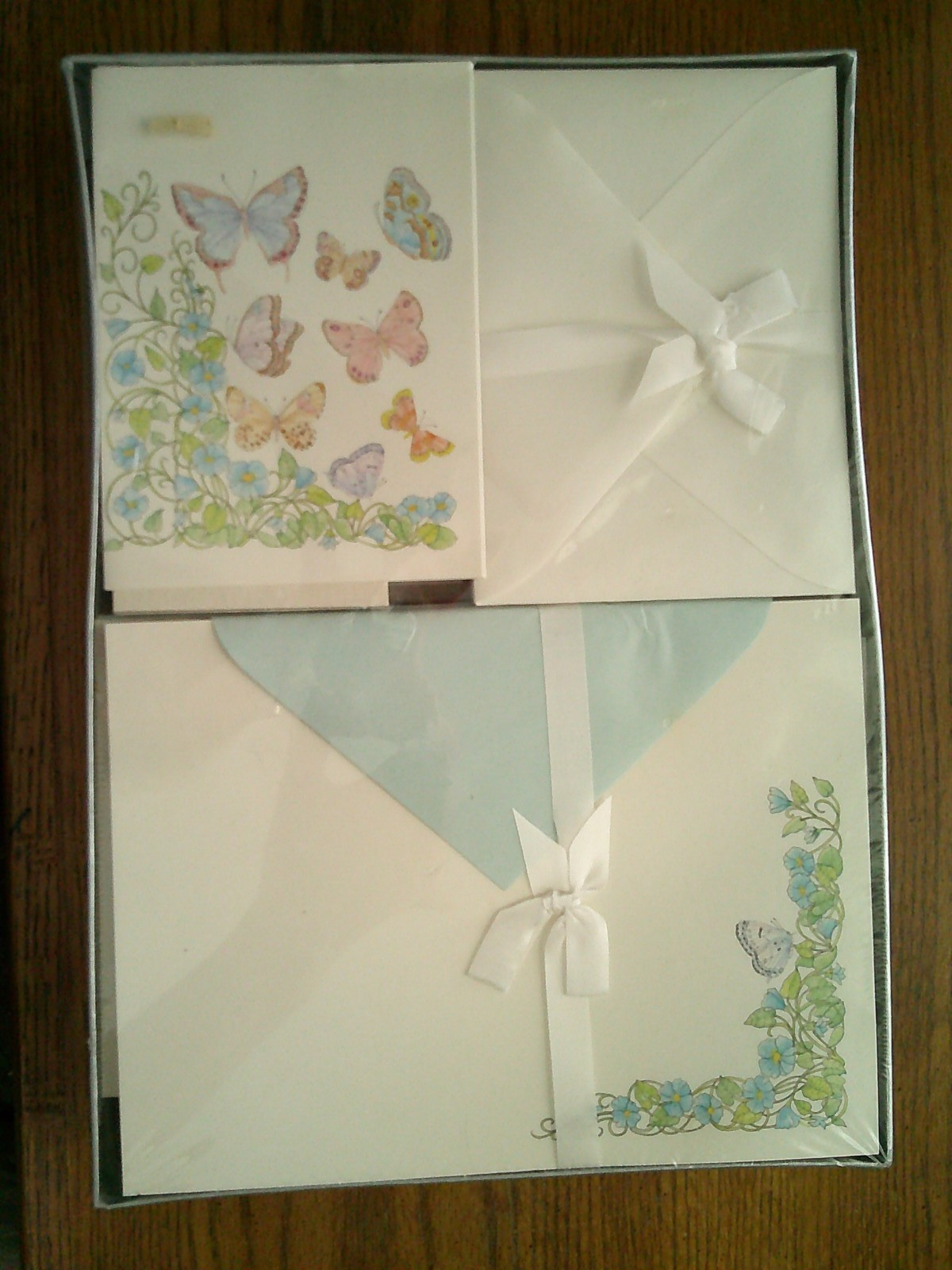 Vintage 1983 Montag Stationery Set Garden Song Butterflies Sheets Notes Envelope Vintage 1983 Montag Stationery Set Garden Song Butterflies Sheets Notes Envelope