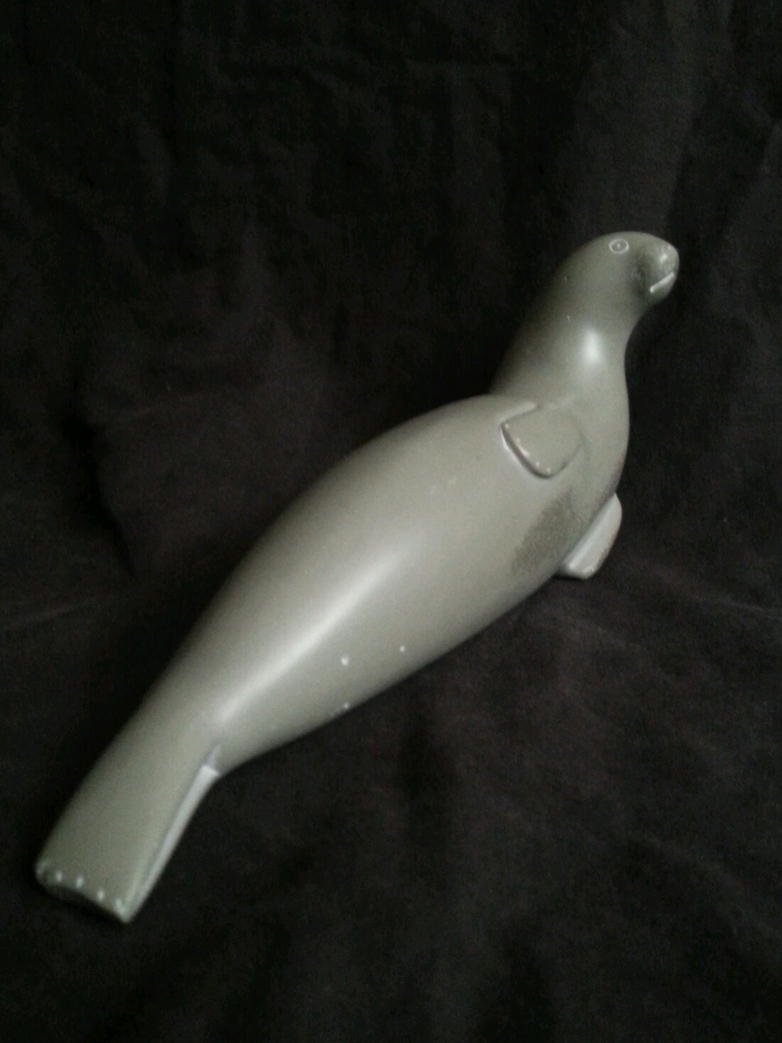 Vintage Innuit Eskimo primitive art gray serpentine stone Seal carving