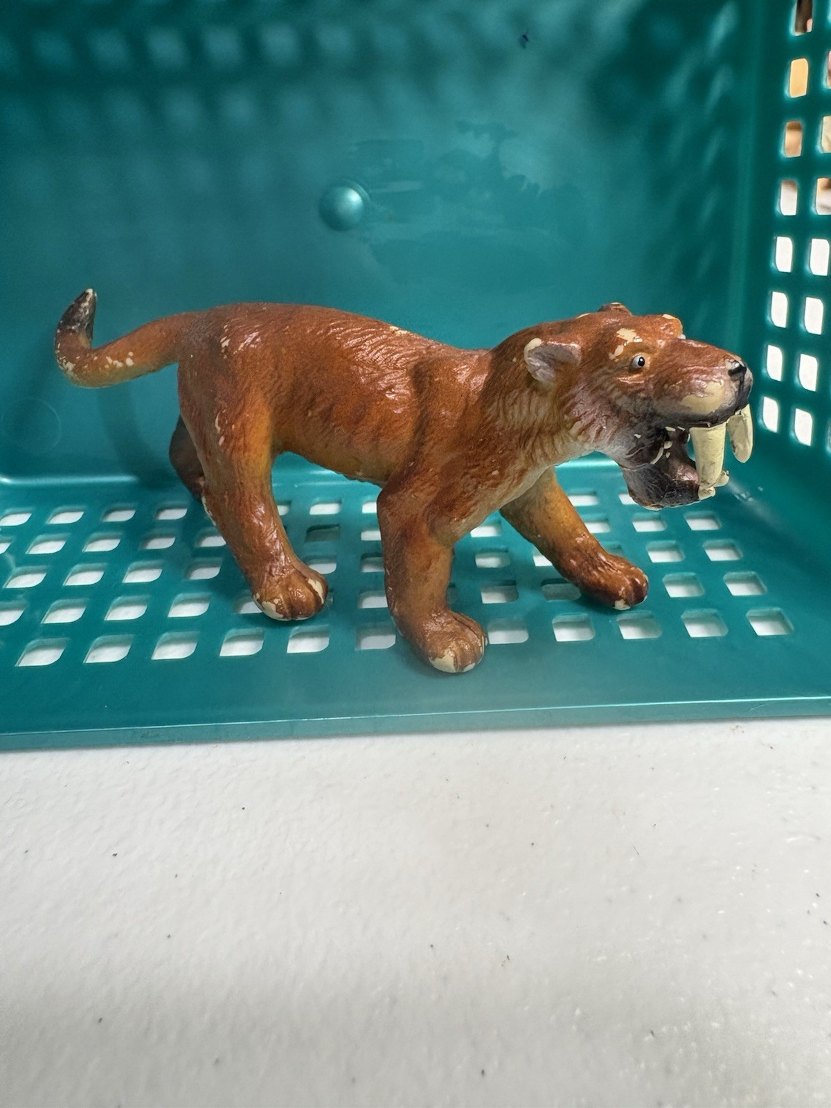 Bullyland Smilodon Figure Rare Prehistoric Collectible Museum Line Variants