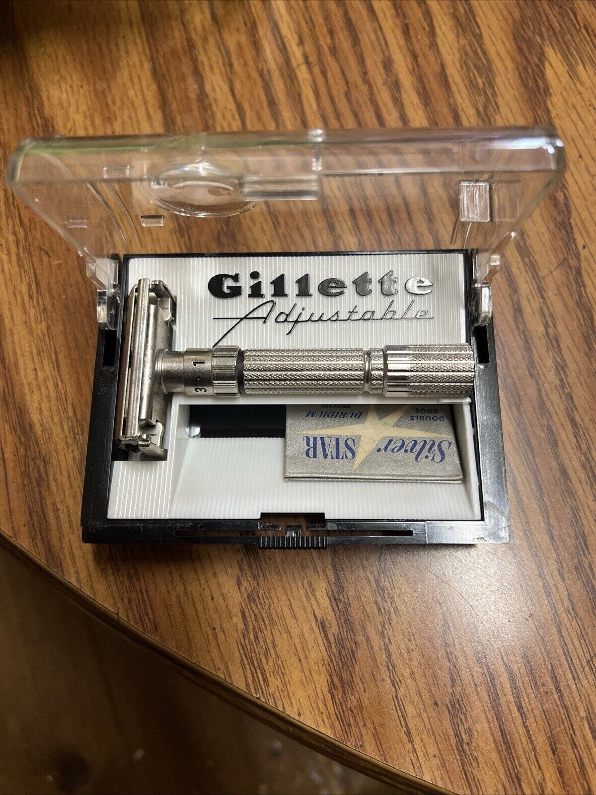 Gillette Vintage FATBOY Adjustable  Razor G4 1961 Made In U.S.A. MINT COND