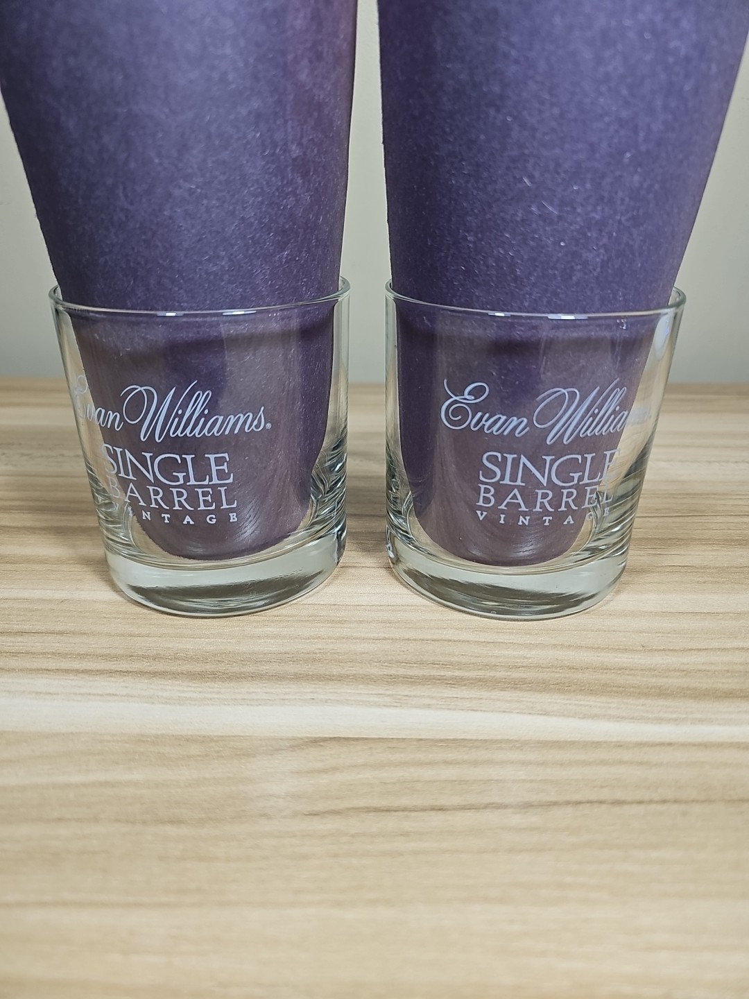 2 Evan Williams Single Barrel Vintage Etched Bourbon Whiskey Glasses 9oz. 3 1/2\