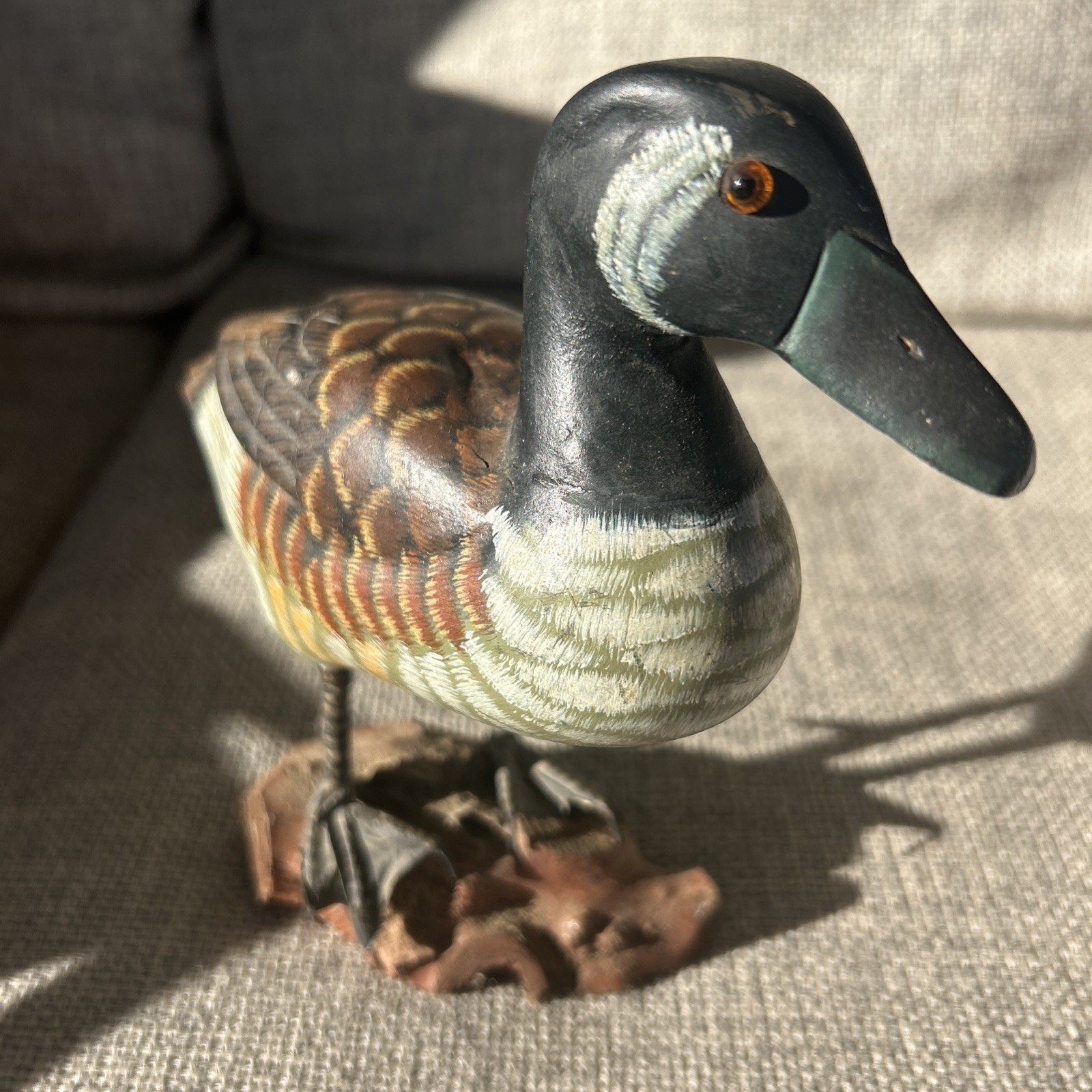 Detailed~Handpainted~carved 5.5 Detailed~Handpainted~carved 5.5