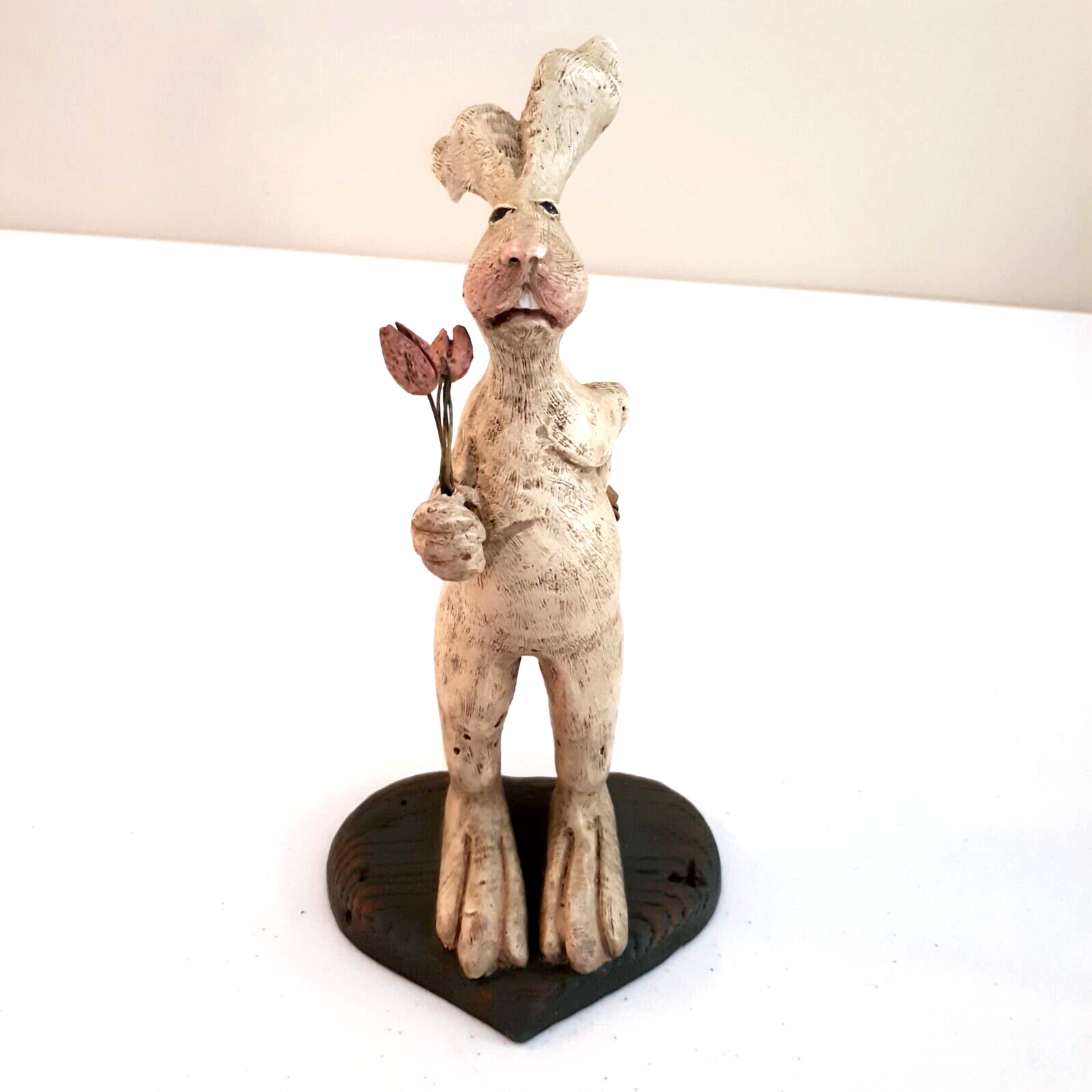 American Chestnut Ernest Loves You Figurine Folk Art Rustic Bunny Rabbit 1998