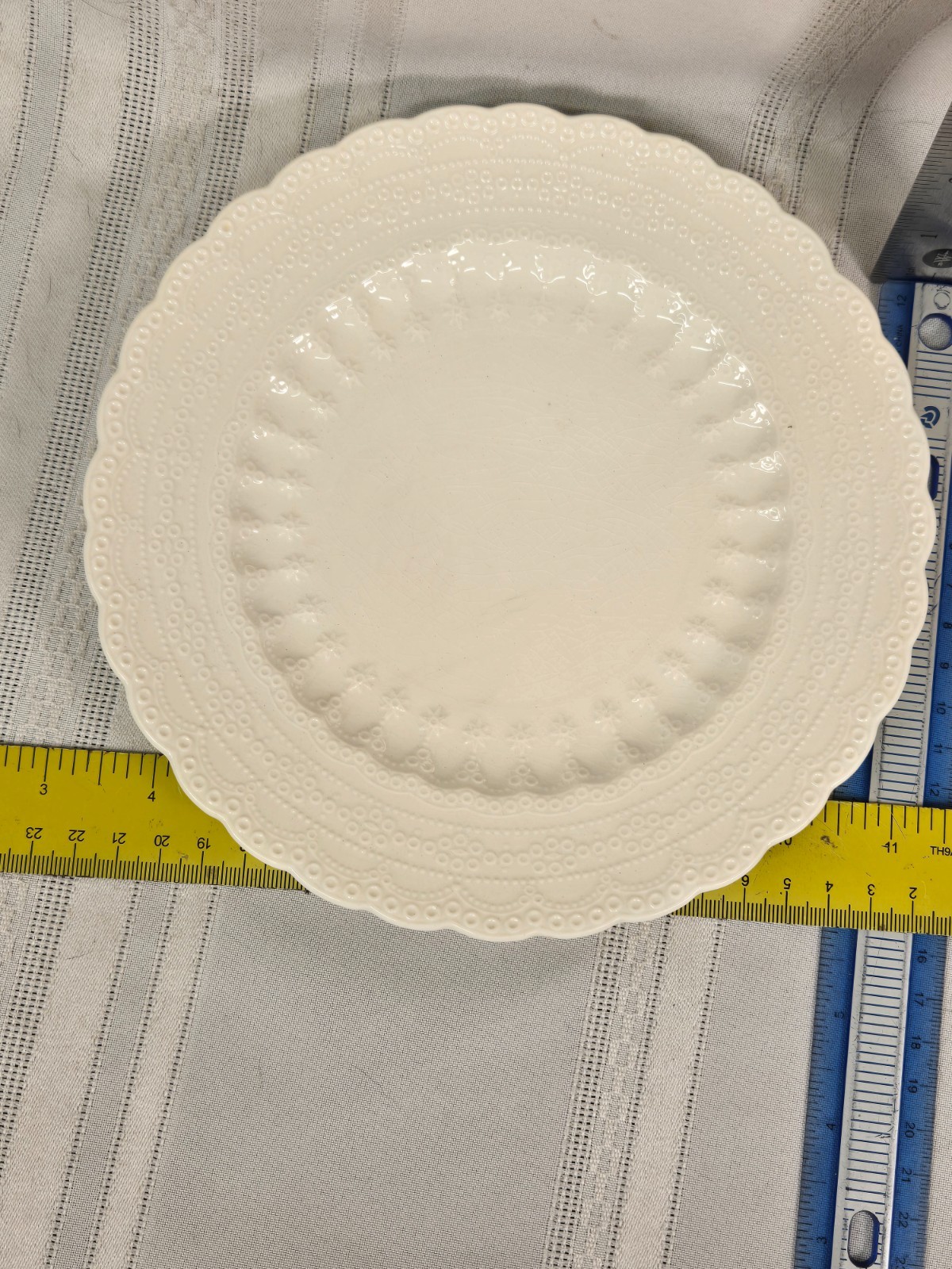 CRAZED Spode England Jewel Salad Plate White Cream 7 7/8\