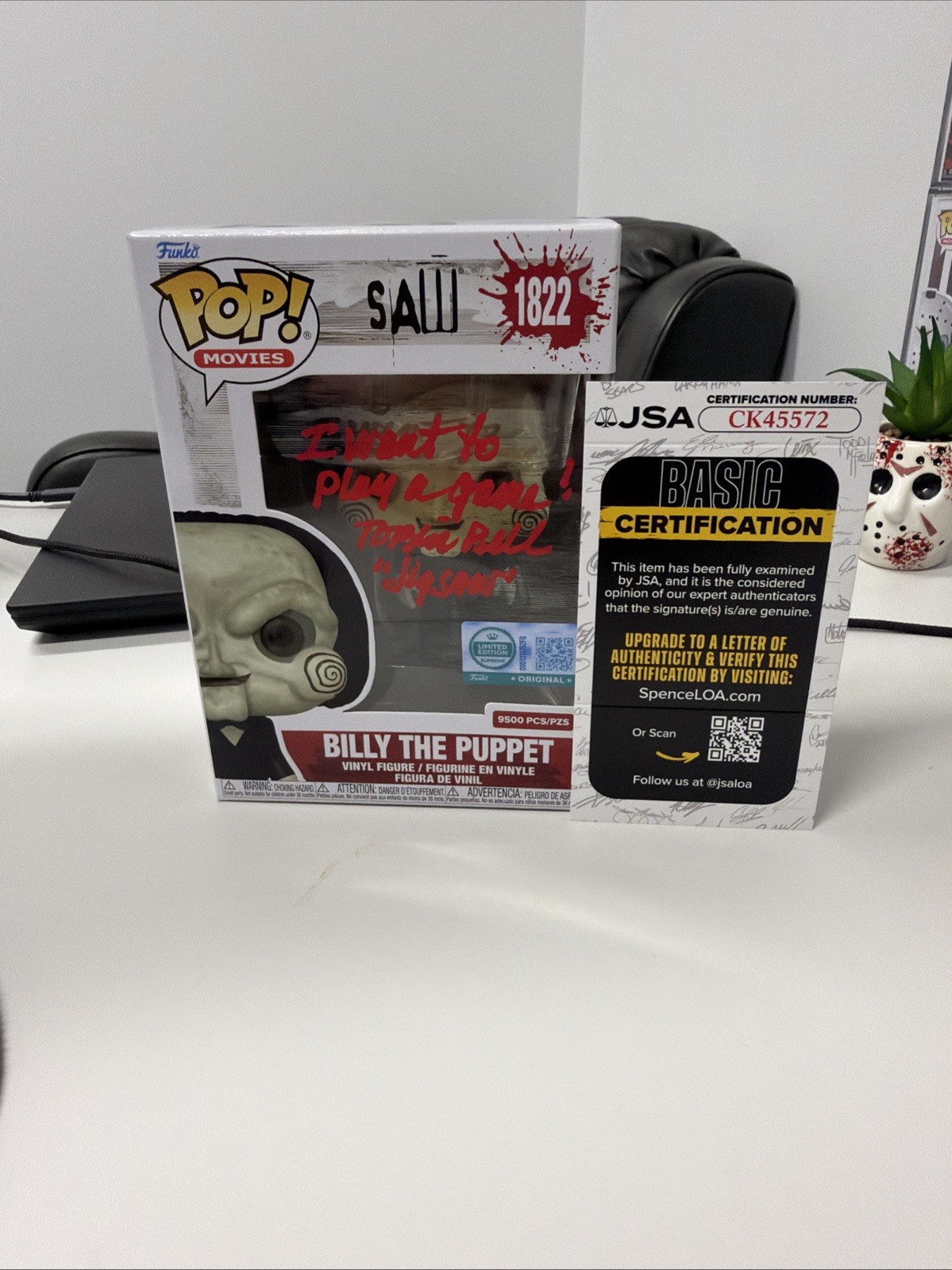 BILLY THE PUPPET FUNKO POP #1822 SIGNED BY TOBIN BELL WITH JSA COA IN PROTECTOR BILLY THE PUPPET FUNKO POP #1822 SIGNED BY TOBIN BELL WITH JSA COA IN PROTECTOR