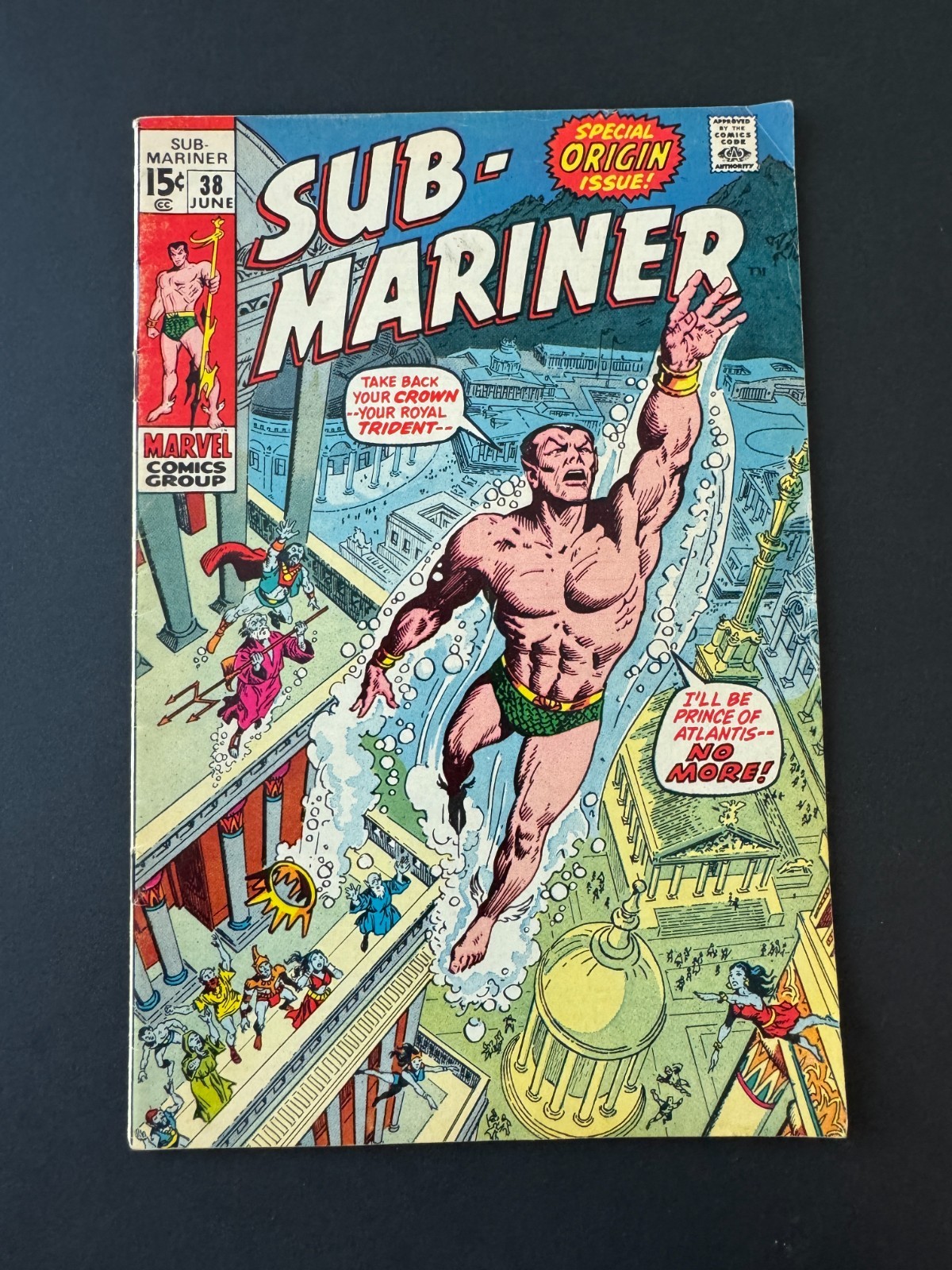 Sub-Mariner #38 - Dedicated to Artist Bill Everett  (Marvel, 1971) Fine