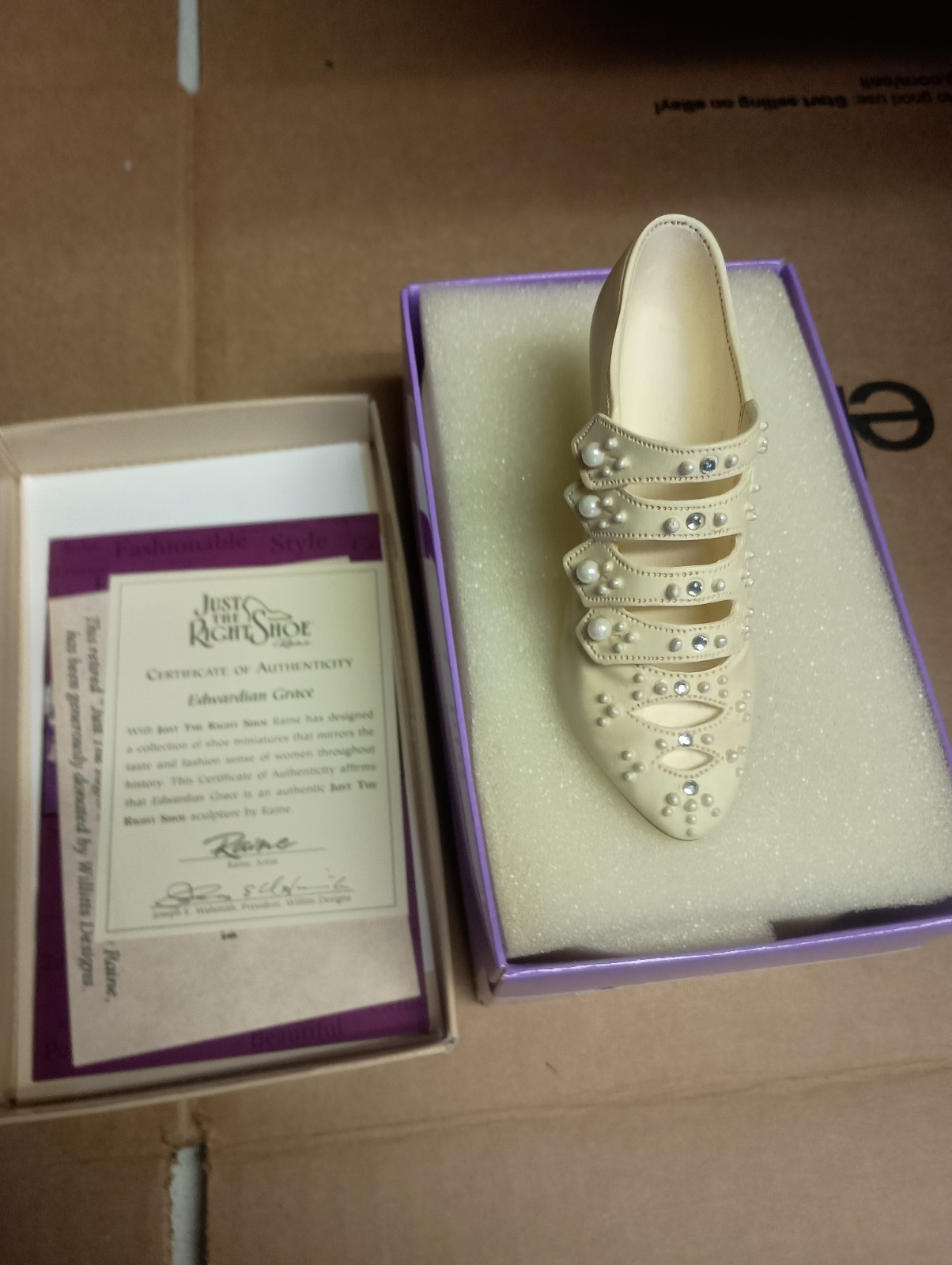 Edwardian Grace Just The Right Shoe Raine Willitts 25024 1999 Original Box As Is