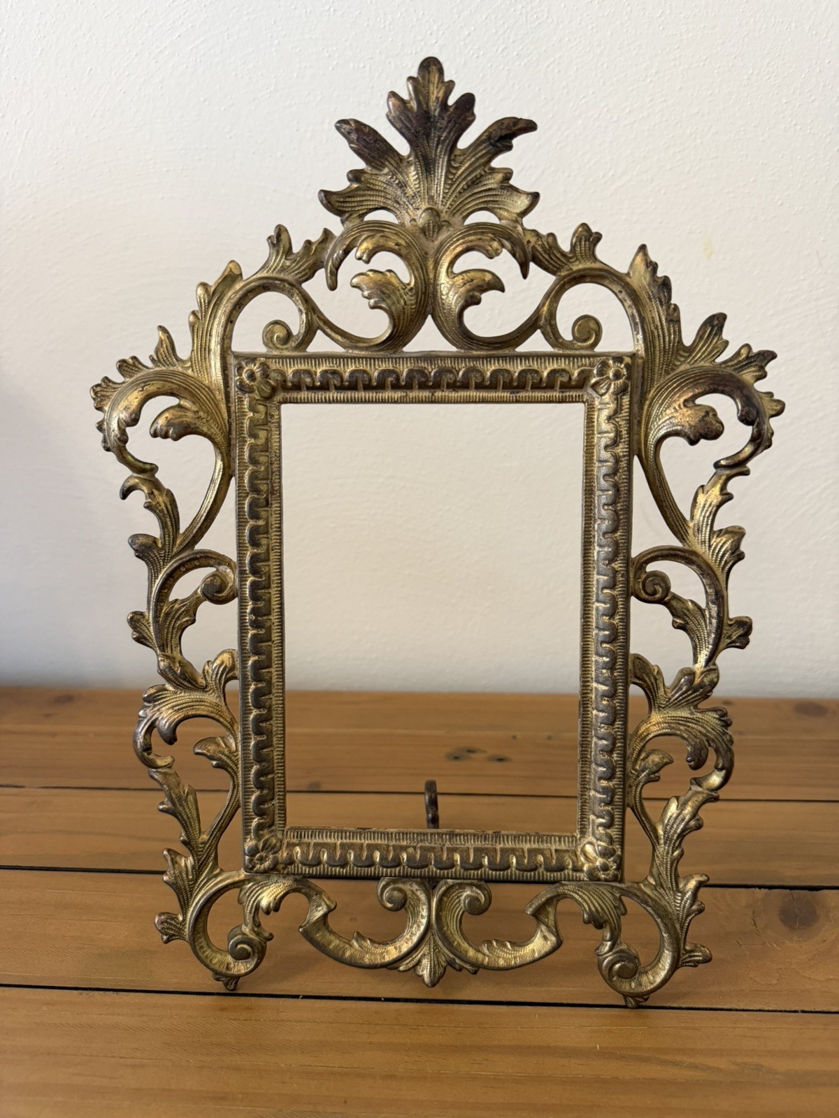 Vintage Ornate 12x9 Brass Easel Picture Frame - Fits 4x6 - Baroque Style #118 