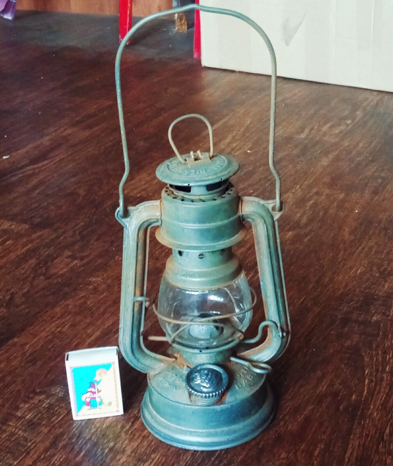 No.175 Old vintage Superbaby feuerhand  iron kerosene oil lantern lamp Germany