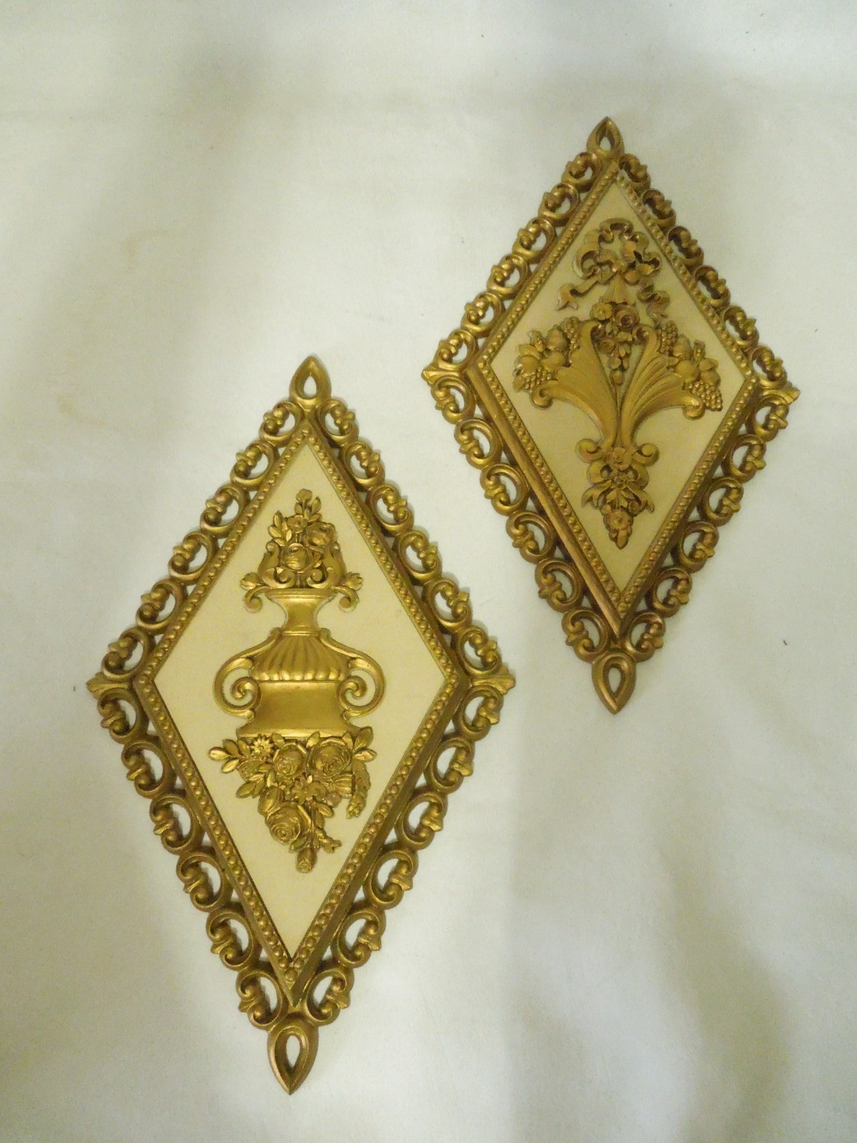 Vintage Homco Wall Plaques #'s 7224-26 Set of 2 Diamond Shape 1971 Made in USA