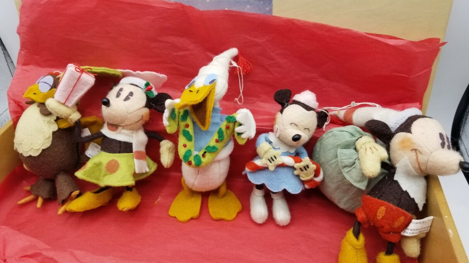 Disney Season's Greetings Mickey & Minnie Mouse's 75th Christmas Felt Ornaments