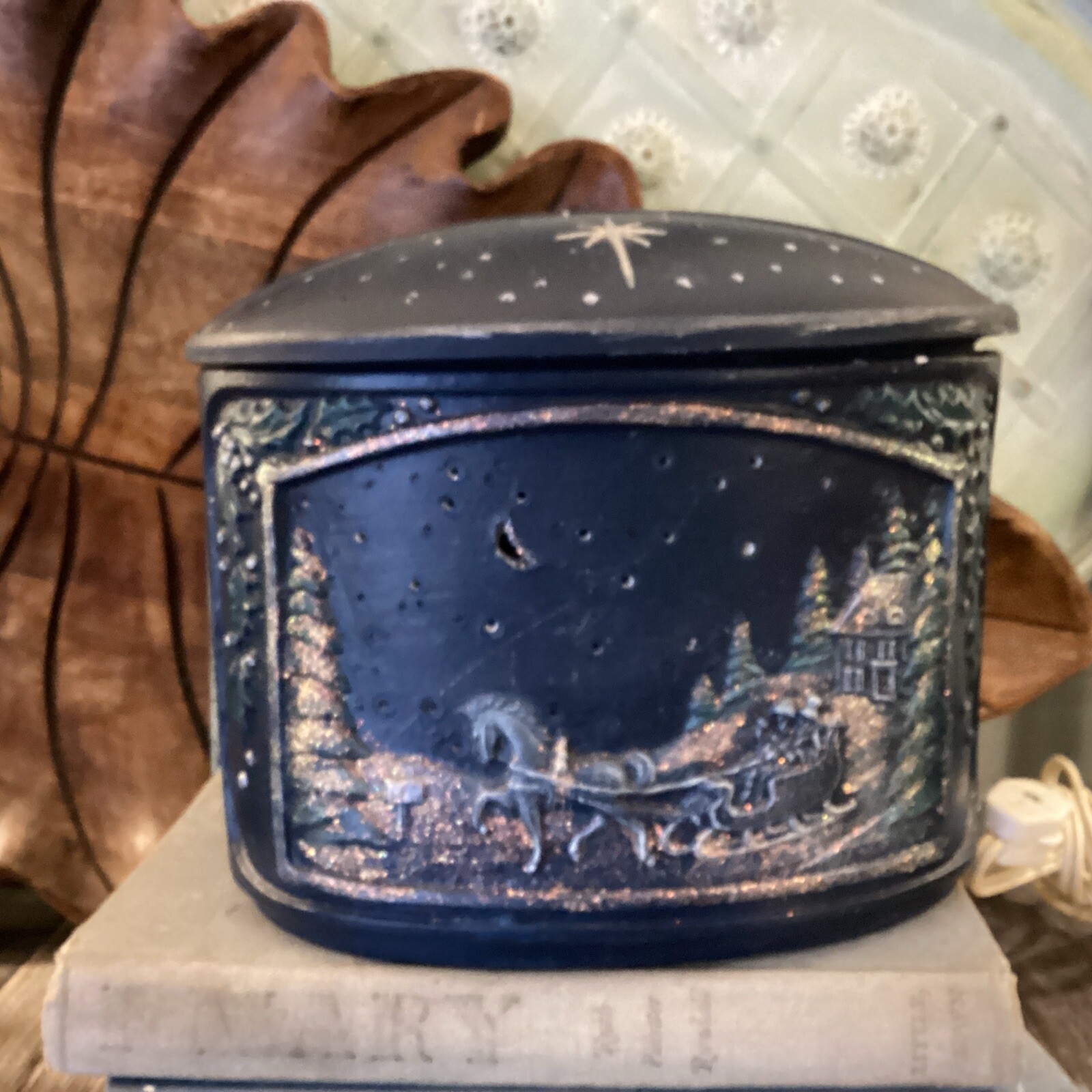 VTG Blue Holiday TV Lamp Horse Sleigh Snow Pines  Lamp/Night Light Luminary