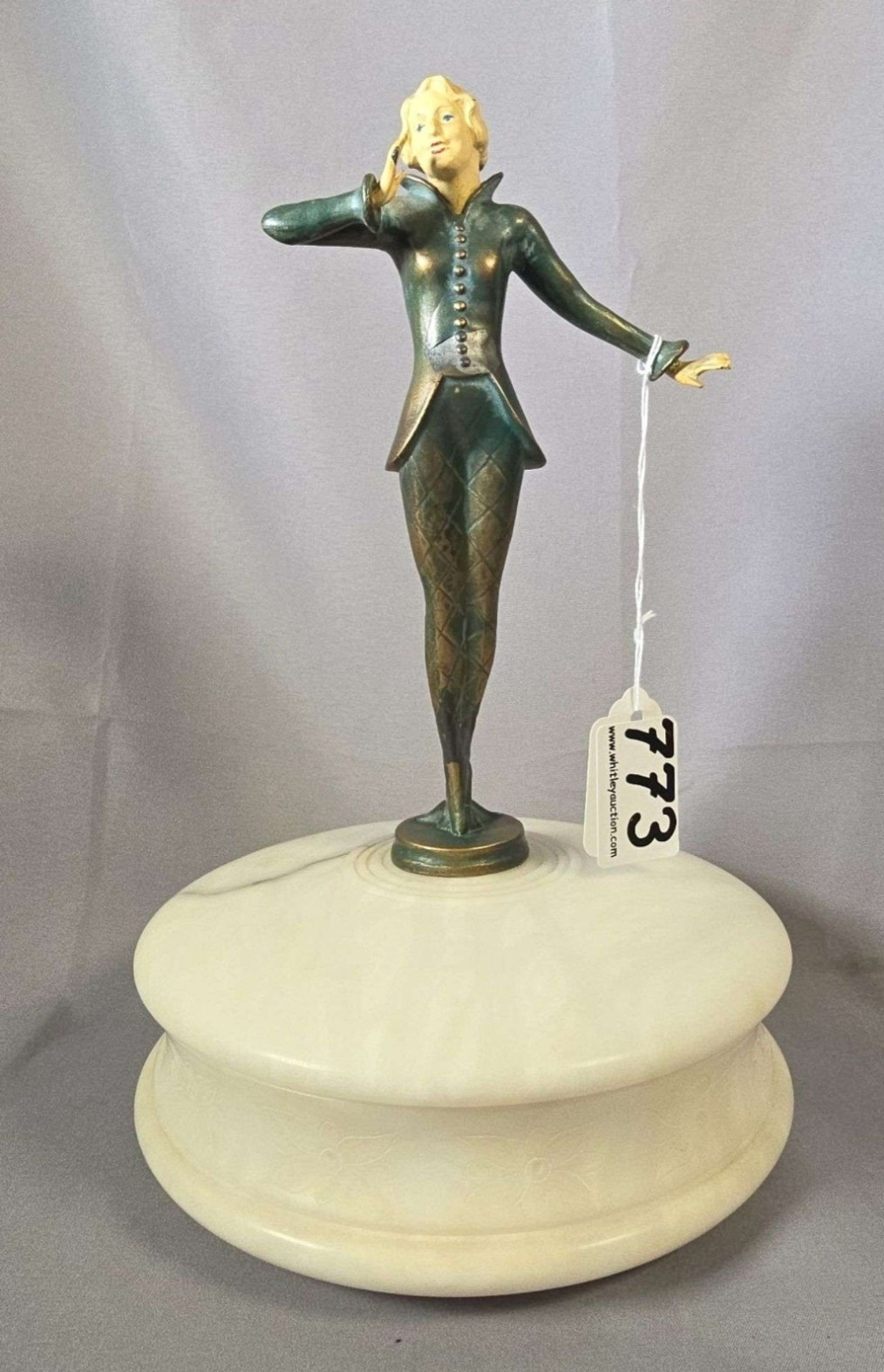 Vintage Art Deco Style 