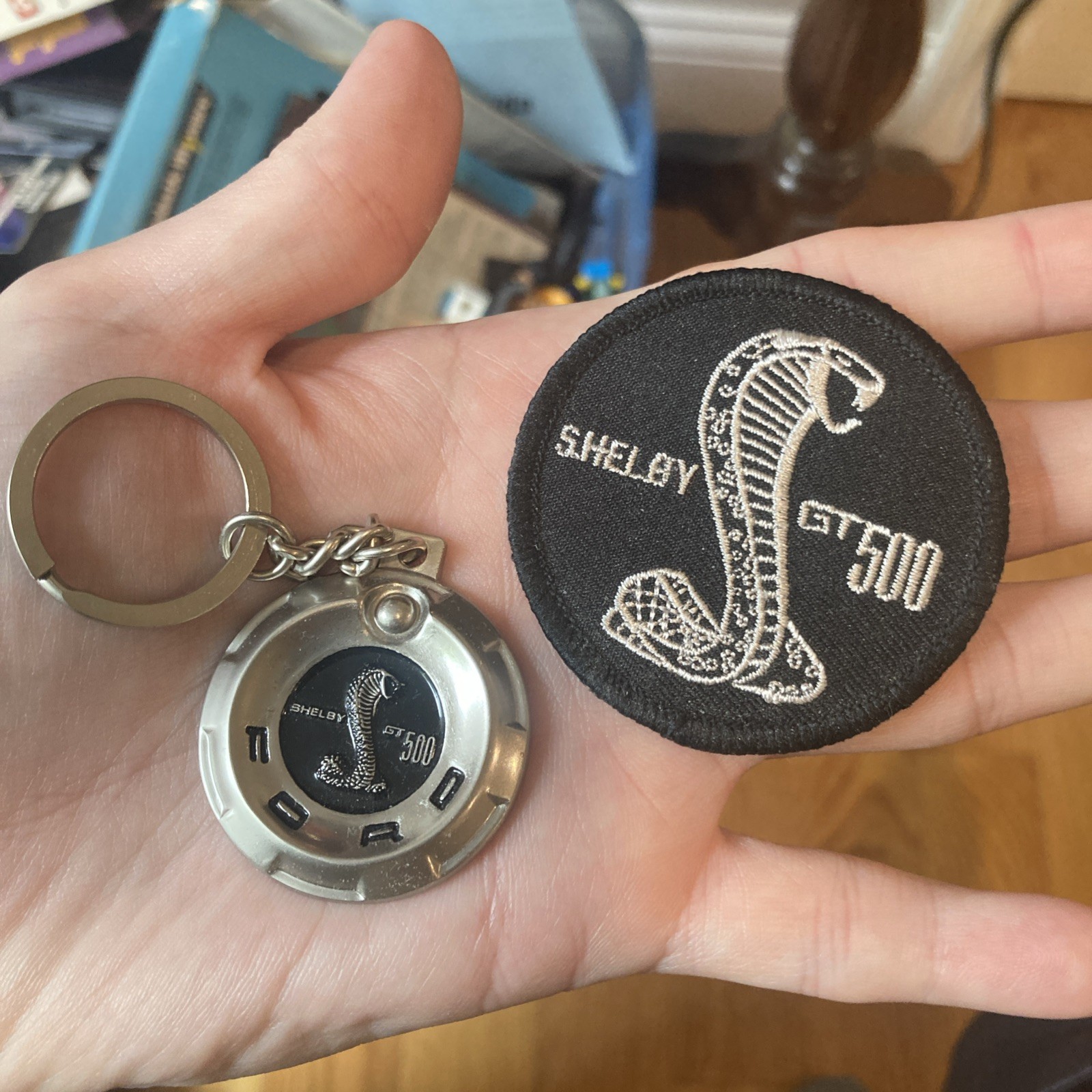 FORD SHELBY GT500  - KEYCHAIN & PATCH - VINTAGE ORIGINAL - RARE - MUSTANG GT-500
