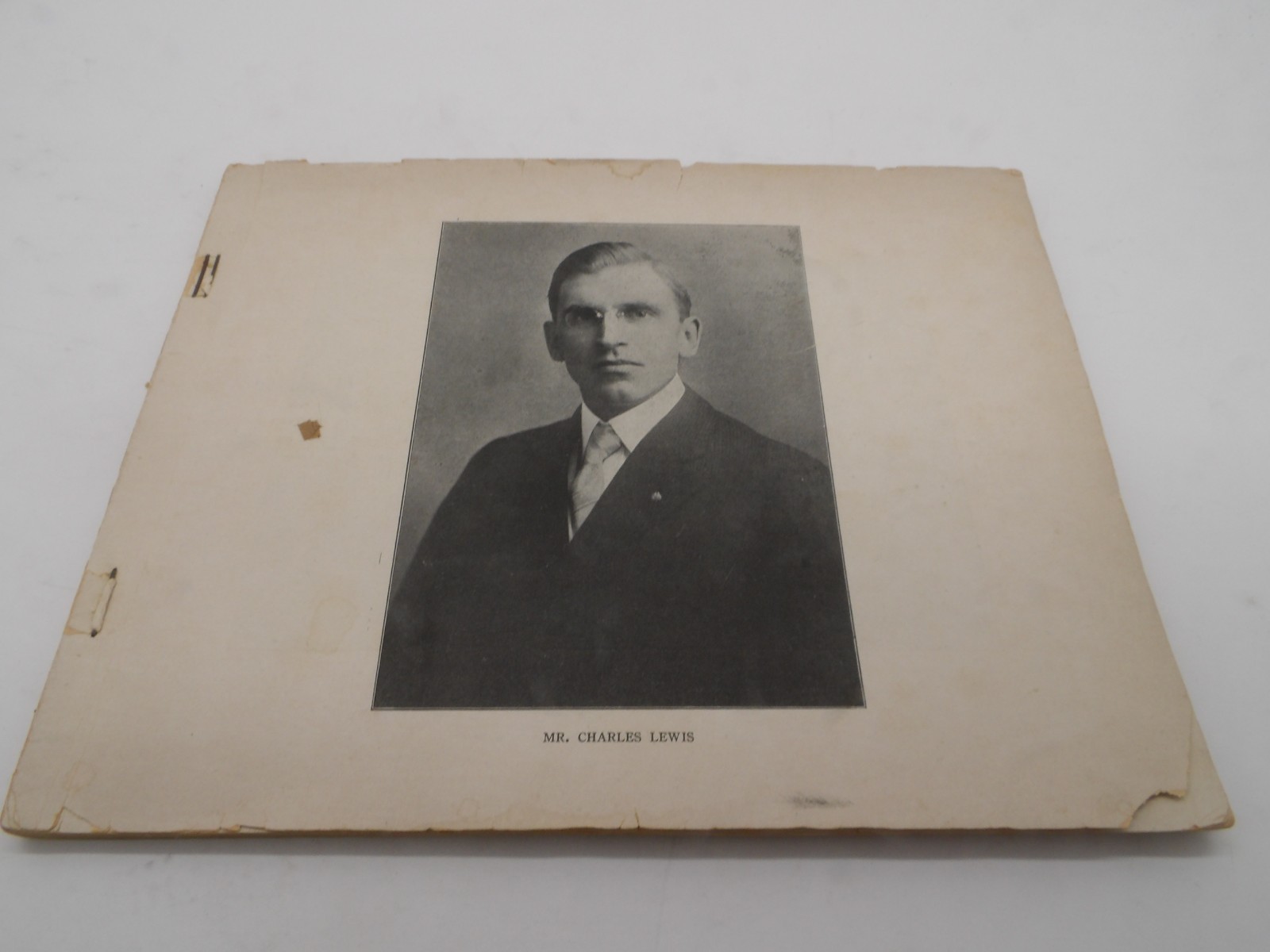 Kingston NY The Maroon 1918 Yearbook .. Rough Shape