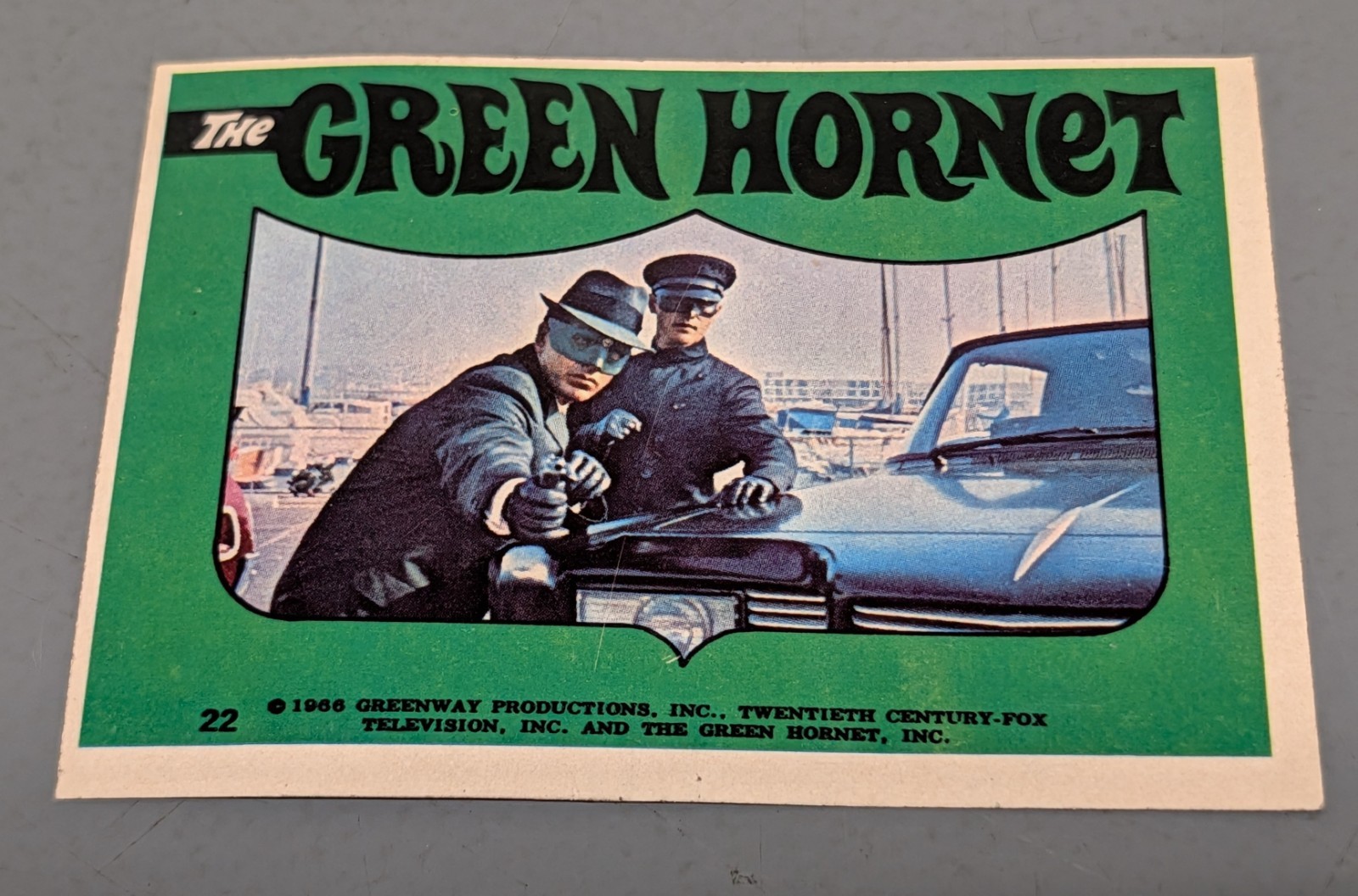 1966 Topps Green Hornet Sticker #22 VG Green Hornet & Kato (Bruce Lee) Vintage