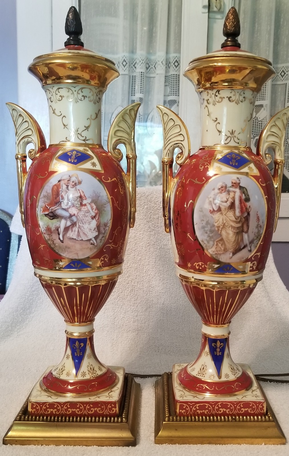 Ant. Pair French Sevres Style Urns/ Lamps; VGC+; 1900-ish; Heavy 24K Gold Gilded