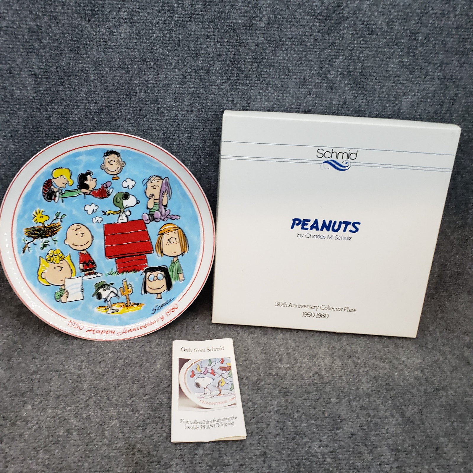 NEW - VTG - Schmid 1978 Peanuts Christmas Bell by Charles schultz 30th Plate NEW - VTG - Schmid 1978 Peanuts Christmas Bell by Charles schultz 30th Plate