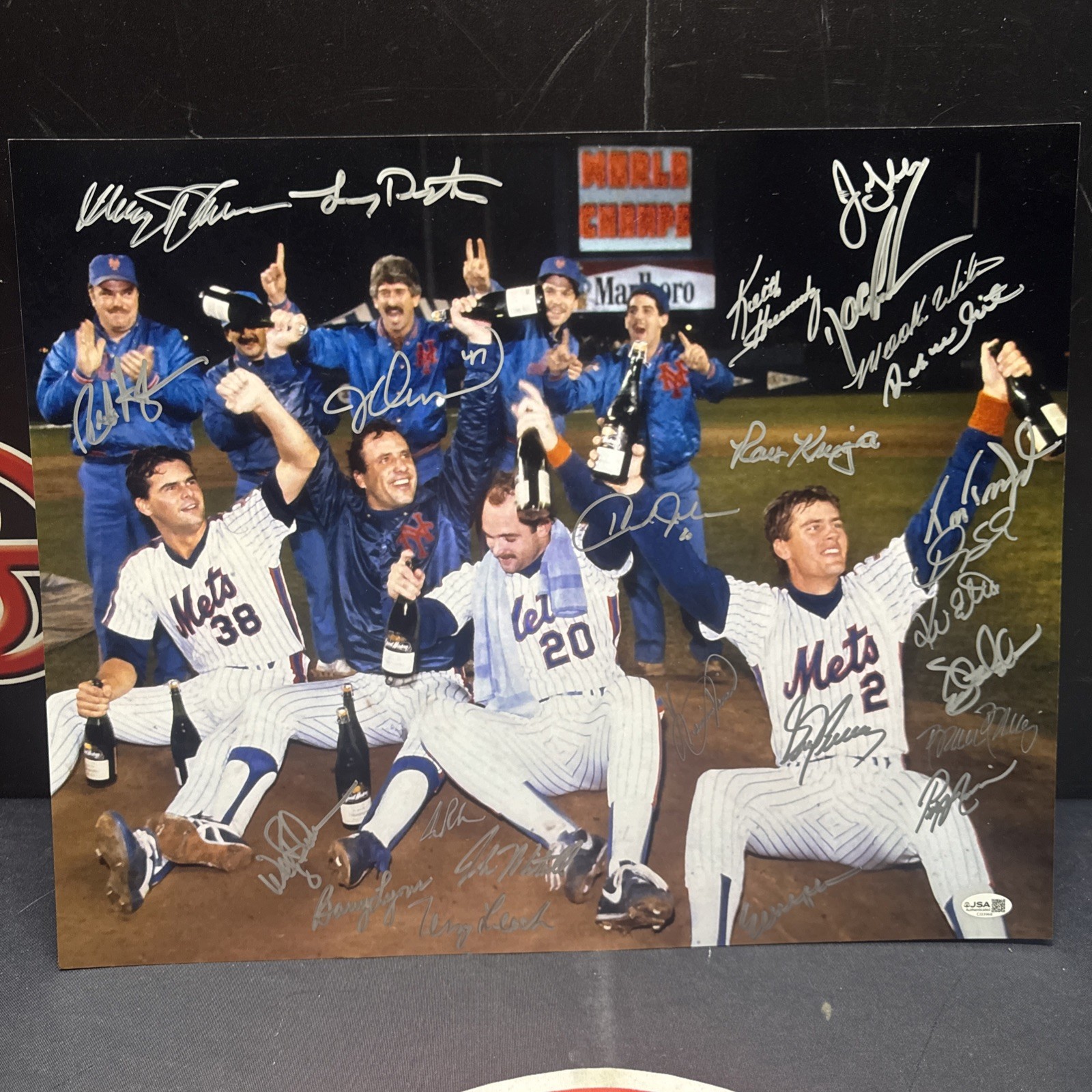 New York Mets 1986 World Series Team Signed Photo 16x20 Autographed JSA