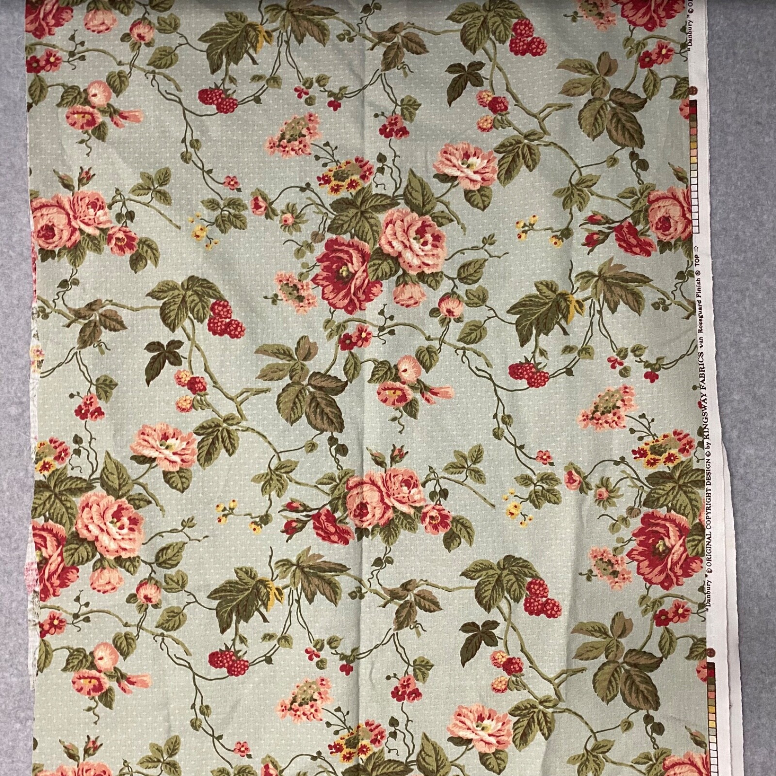 Vintage Kingsway Roseguard Finish Fabric 3 yards Floral Danbury Cabbage Roses Vintage Kingsway Roseguard Finish Fabric 3 yards Floral Danbury Cabbage Roses