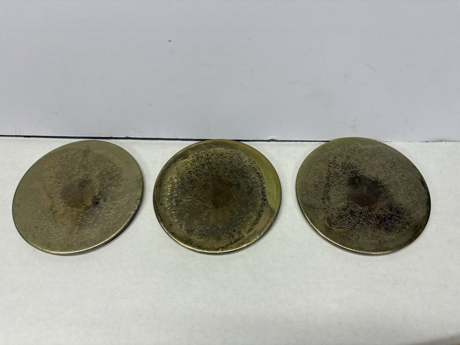 3 Vtg Coasters Gold Plated Metal Beverage Cocktail Barware Vintage MCM Metallic 3 Vtg Coasters Gold Plated Metal Beverage Cocktail Barware Vintage MCM Metallic