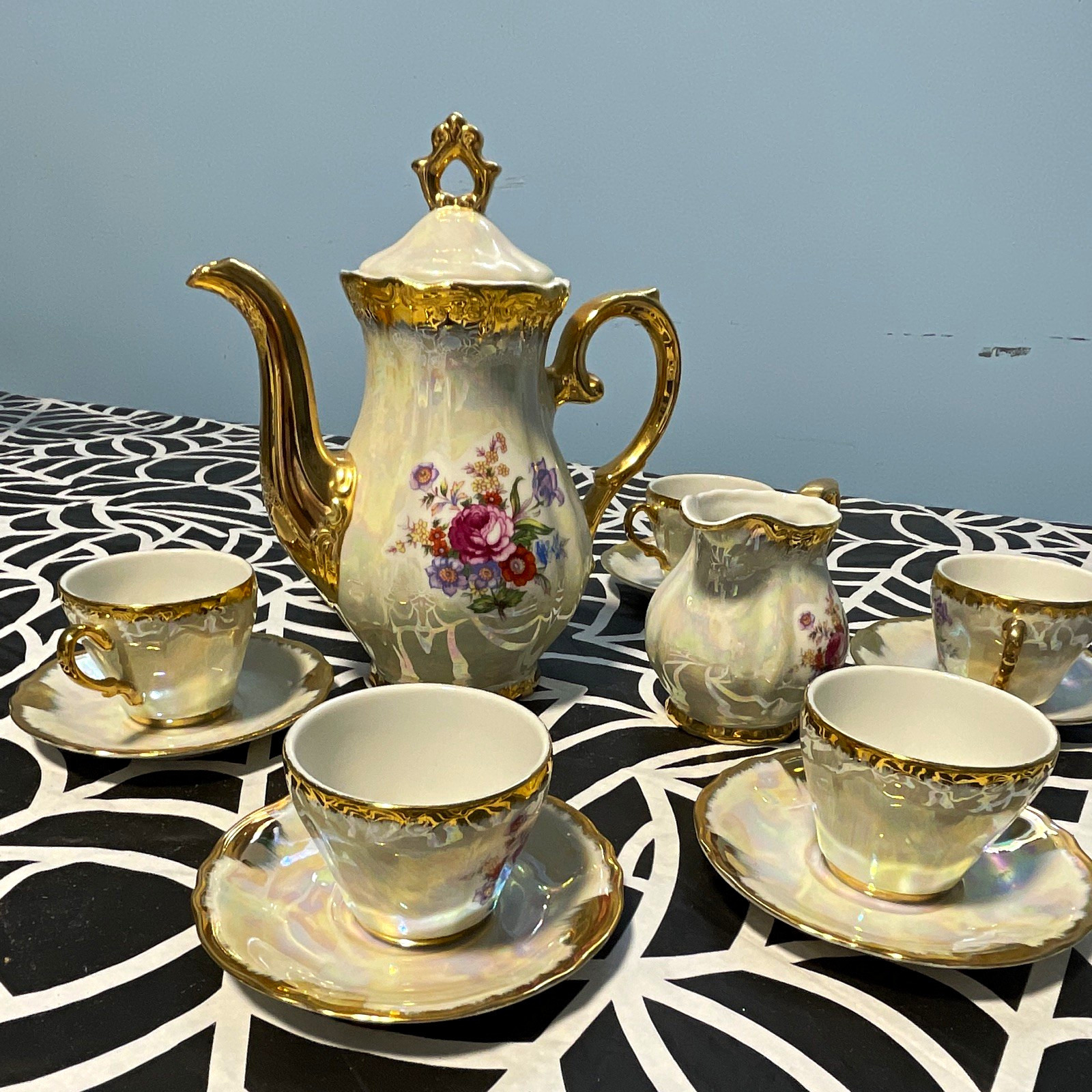 Porcelain Floral Gold Trim Tea Set w/ Teapot, Creamer, Sugar, 6 Cups & Saucers