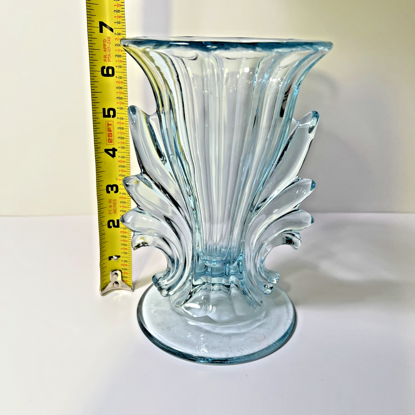 MINT Fostoria FEATHER PATTERN AZURE BLUE Footed Vase 6 3/4\