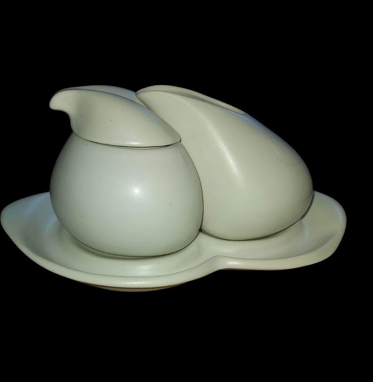 Peter Saenger Porcelain Modernist Nesting Creamer And Sugar On Tray 4 Pcs