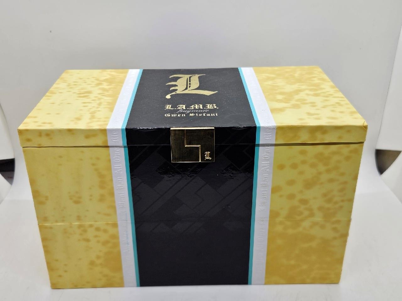 RARE 2007 Gwen Stefani L.A.M.B Fragrance Display Box EMPTY Y2K Collector Case