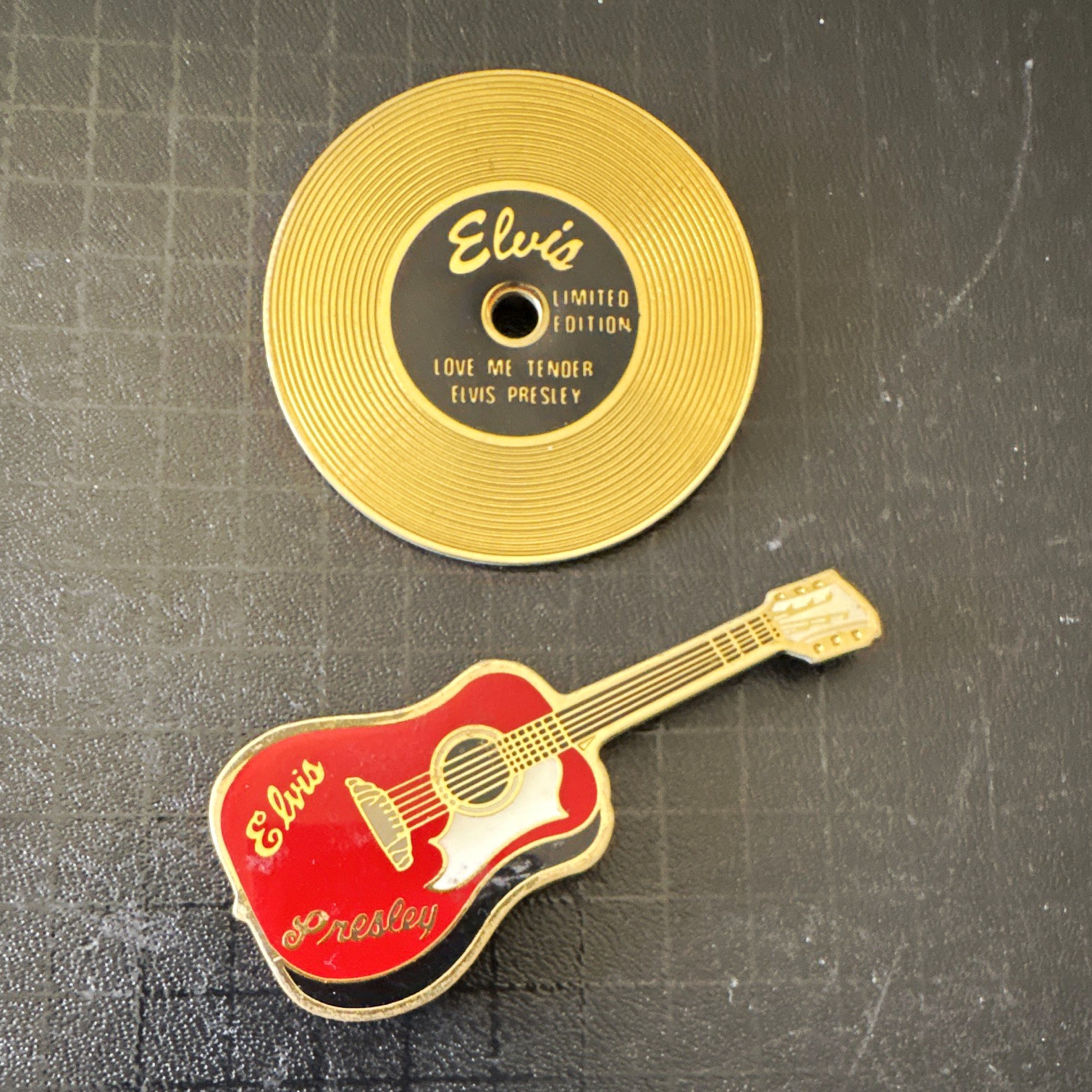 Elvis Presley Limited Edition Pinback Set Lot of 2 - Record & Guitar, Music