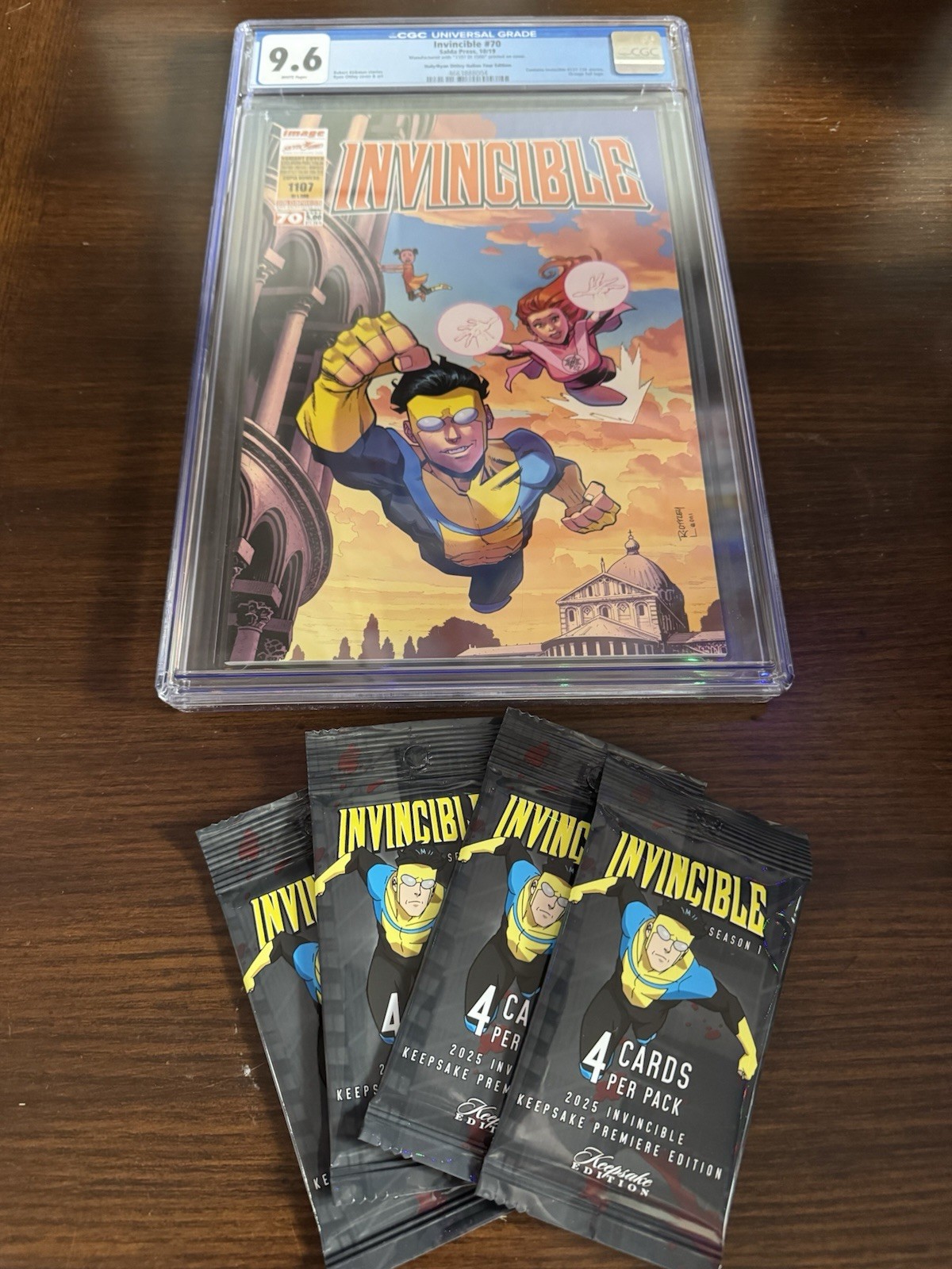Invincible #70 CGC 9.6 Italian Tour Edition Salda Press Atom Eve Plus Card Packs