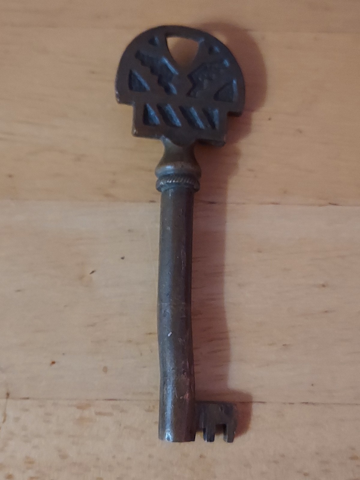 Vintage Eastlake Ornate Brass Skeleton Key Cabinet Dresser Hollow Barrel 3 Inch