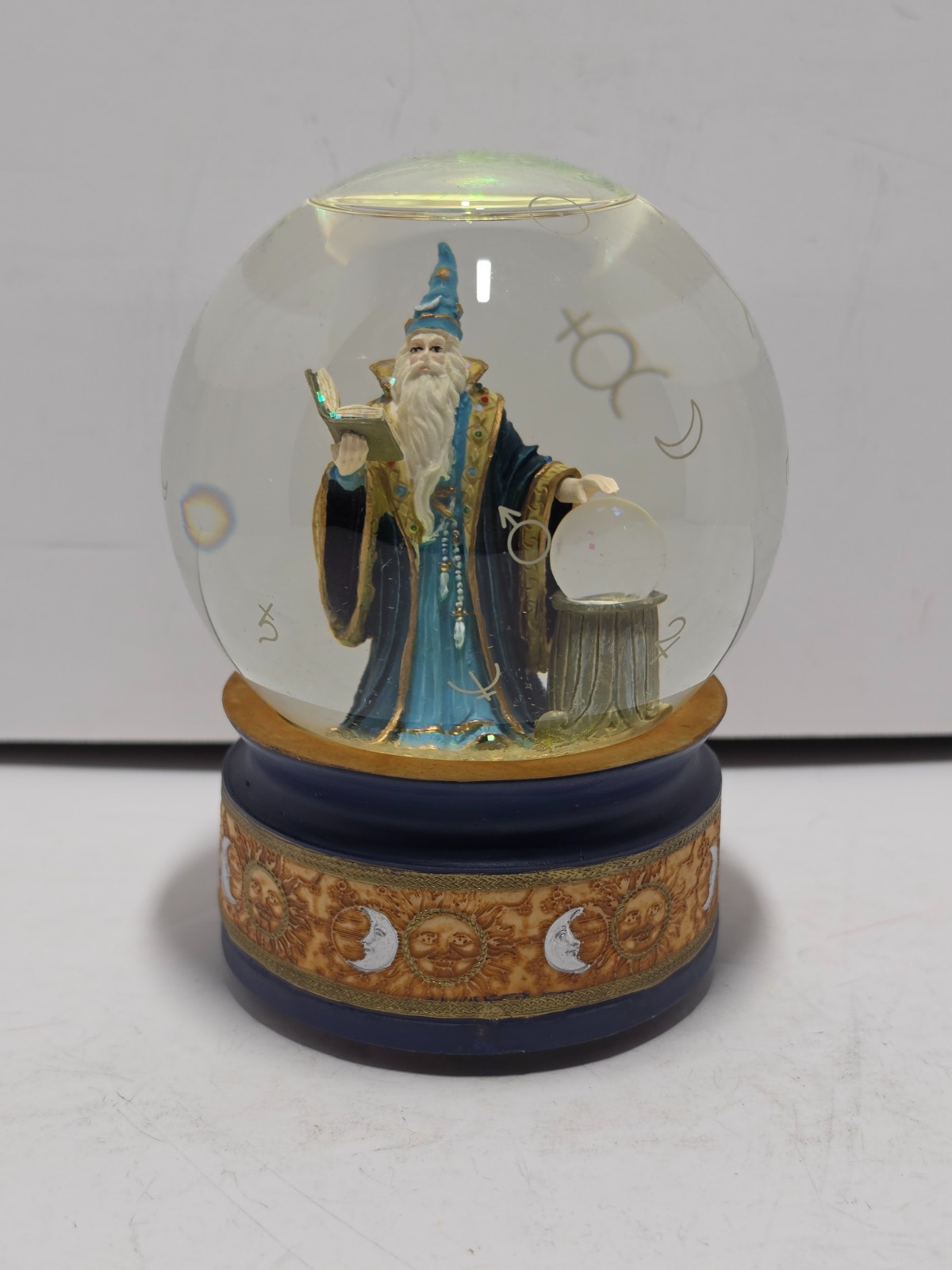 Vintage Merlin Wizard Globe San Francisco Music Box Company Crystal Visions 1993