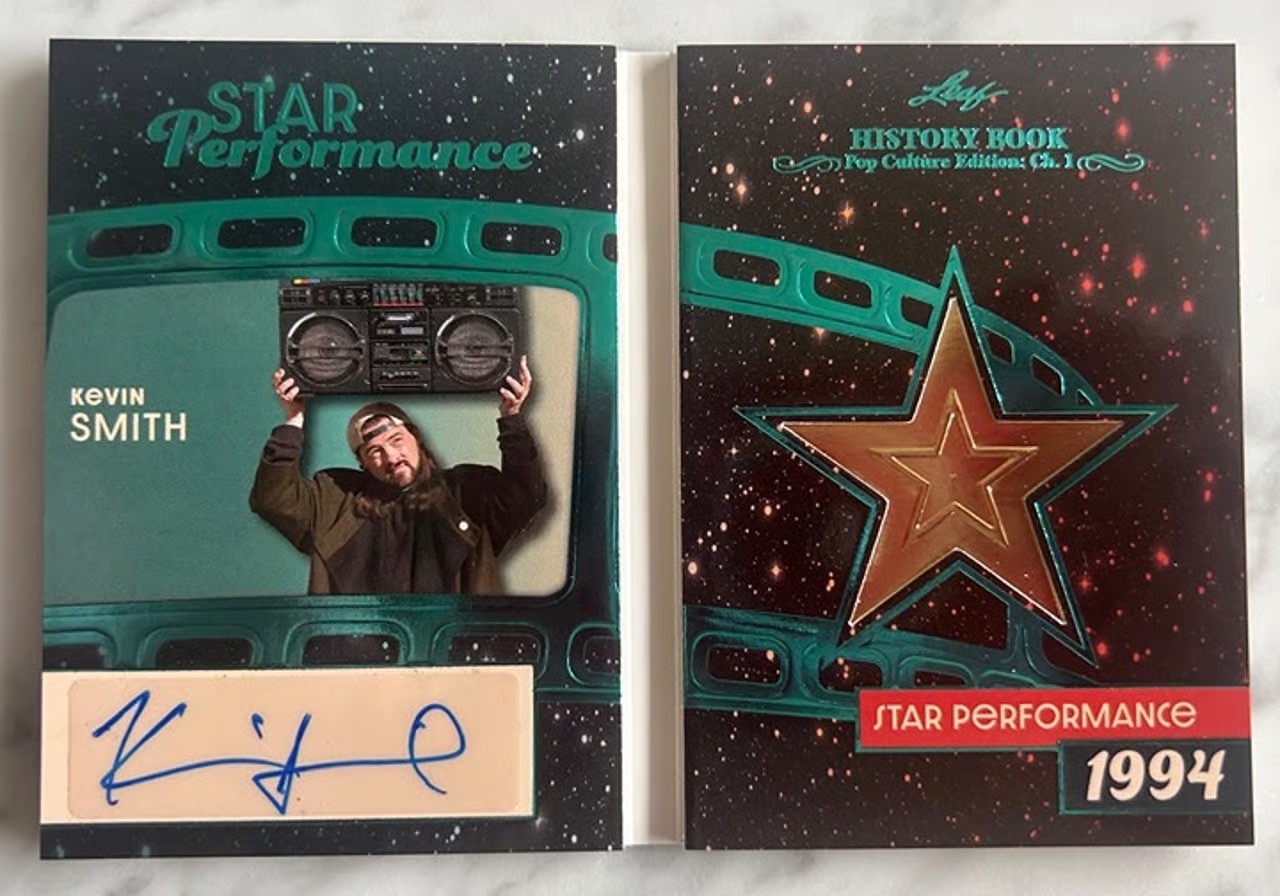 KEVIN SMITH 3/5 Leaf History Book Leaf Pop Century CLERKS