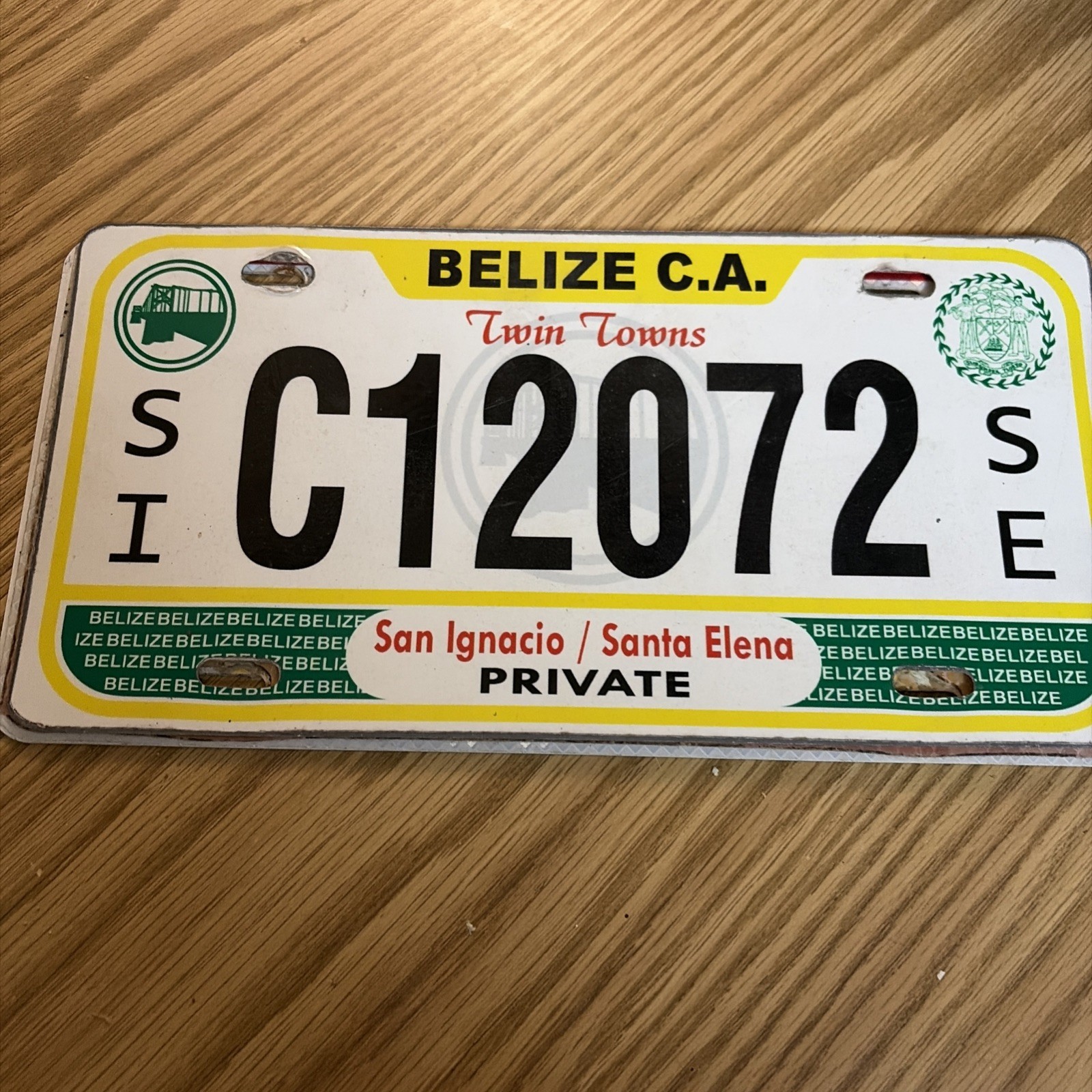 TWIN TOWNS, BELIZE Expired License PLATE SAN IGNACIO, SANTA ELENA 