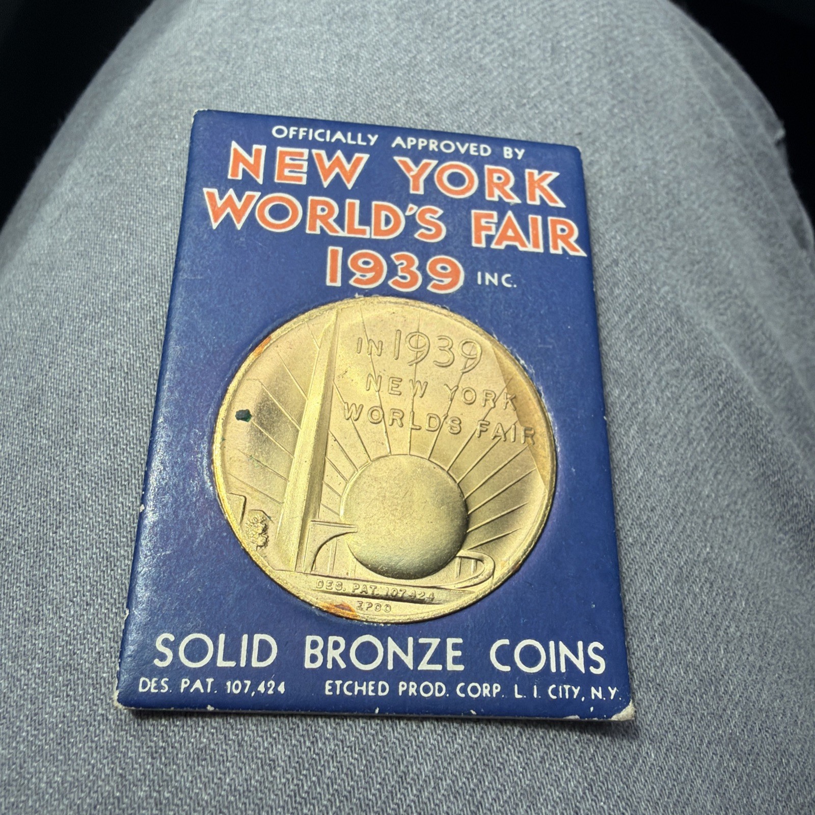 1939 NY World's Fair Bronze Coin Souvenir- Original Packaging