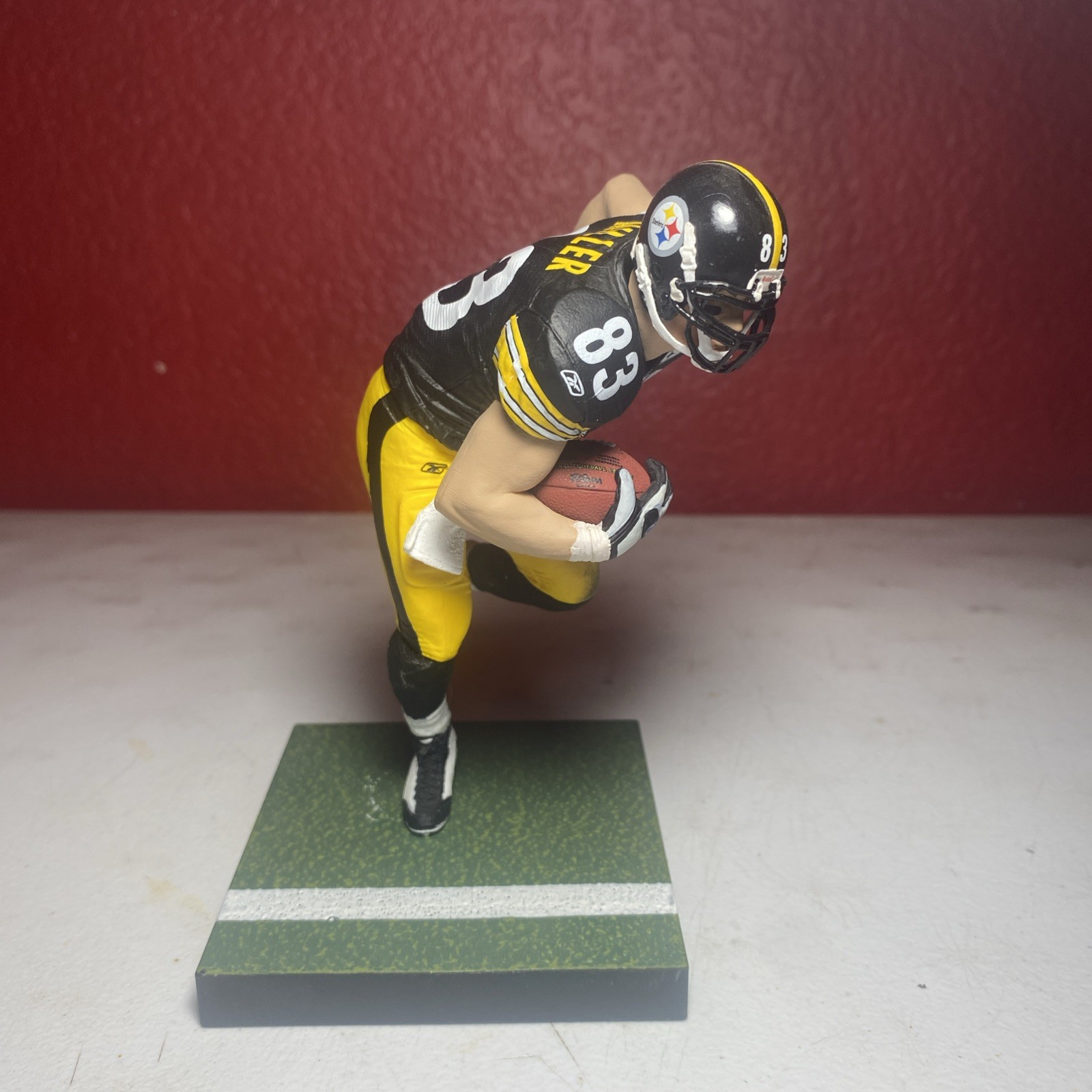 McFarlane Heath Miller, Opened, No Box figure. Great shape. Pittsburgh Steelers