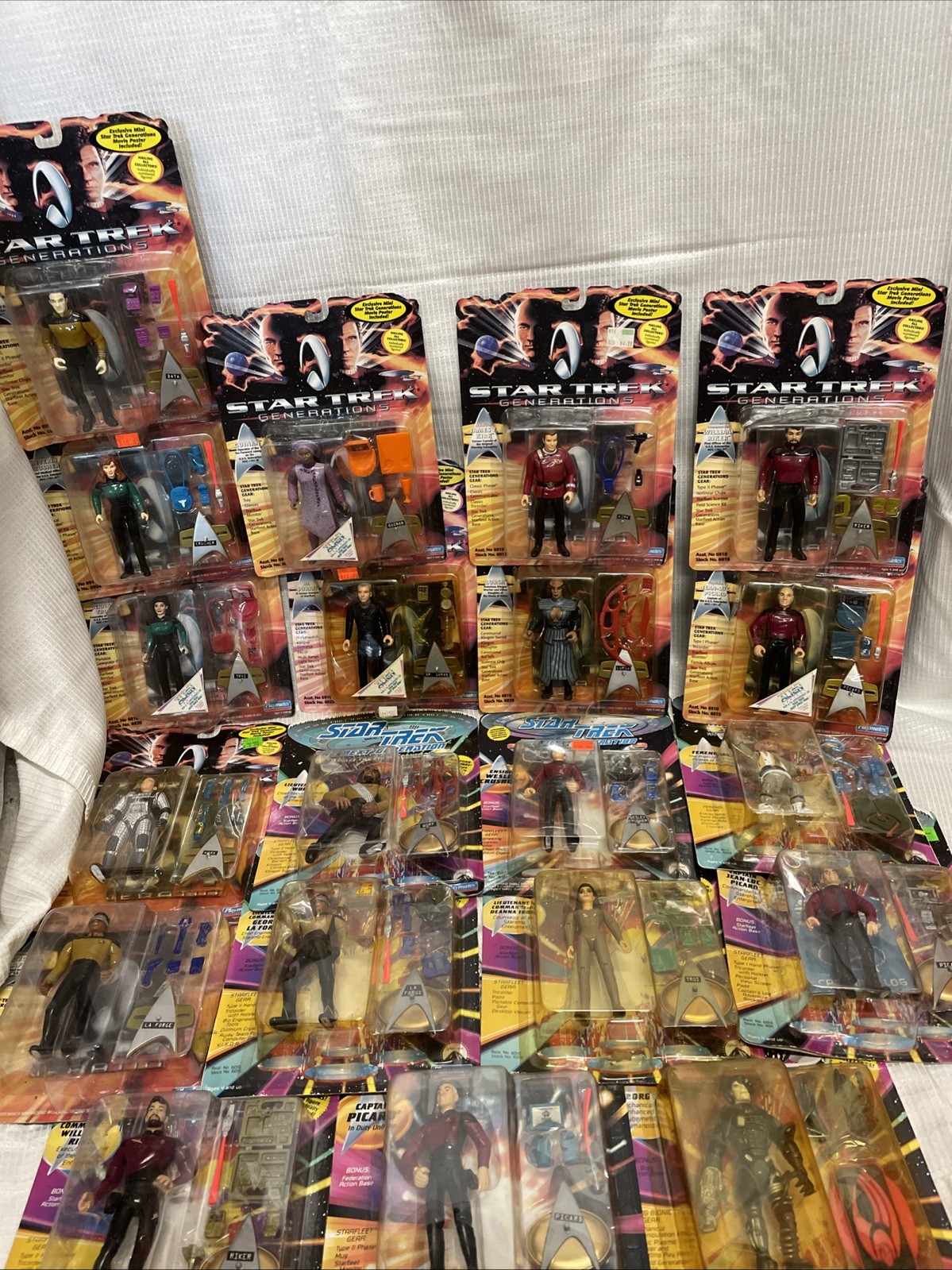 Star Trek Generations & The Next Generation (31) Collectable Action Figures