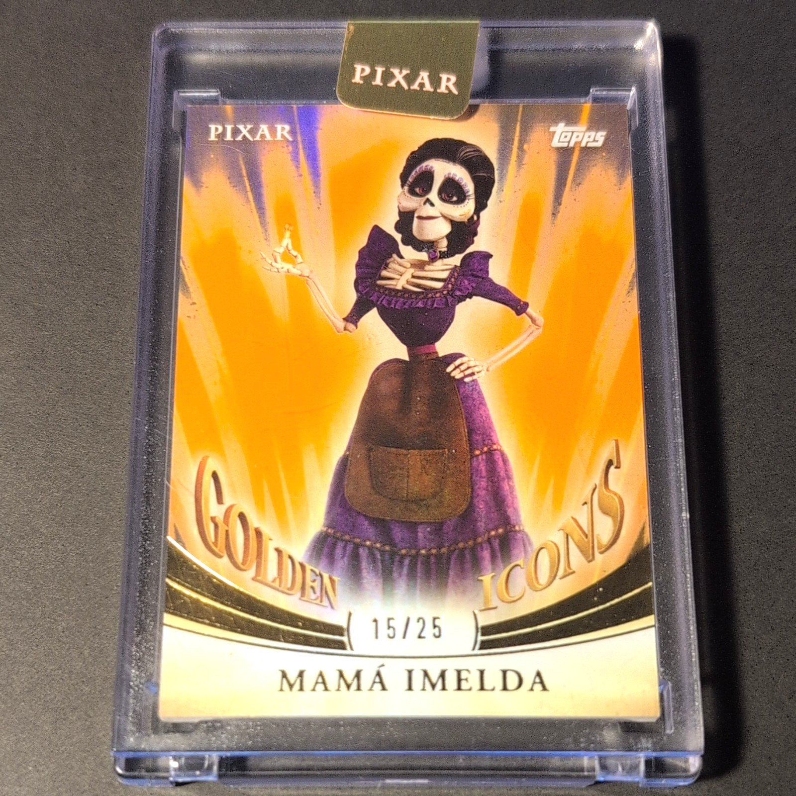 2025 Disney Pixar Gold GOLDEN ICONS MAMA' IMELDA Orange Foil #'d/25 SEAL/ENCASED
