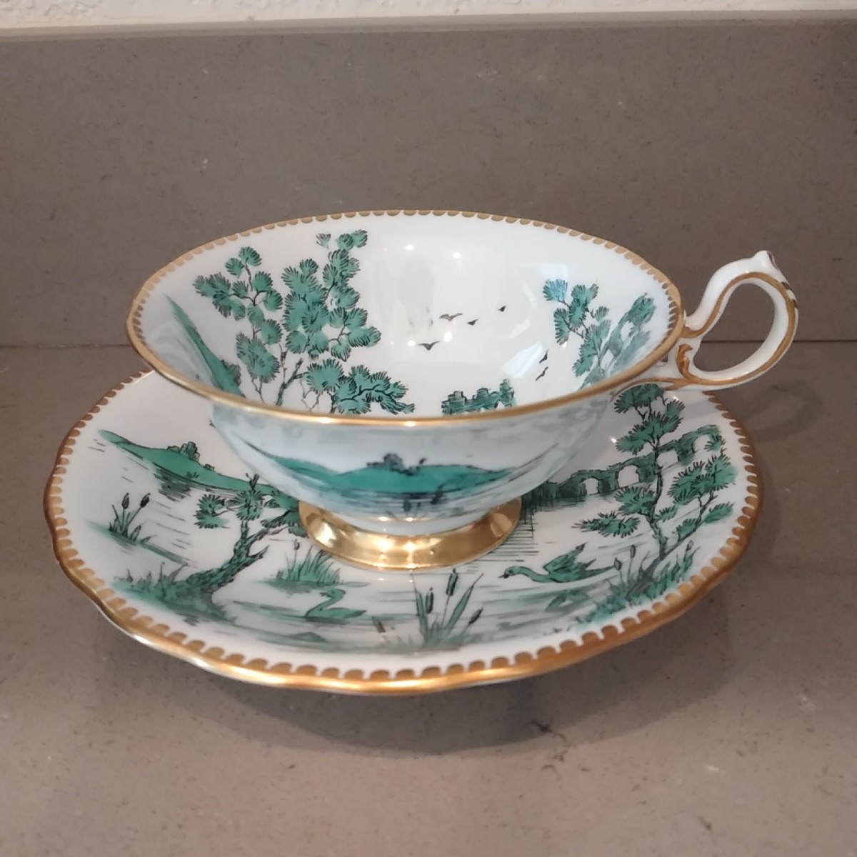 Royal Chelsea Vintage Teacup and Saucer Set Fine Bone China 