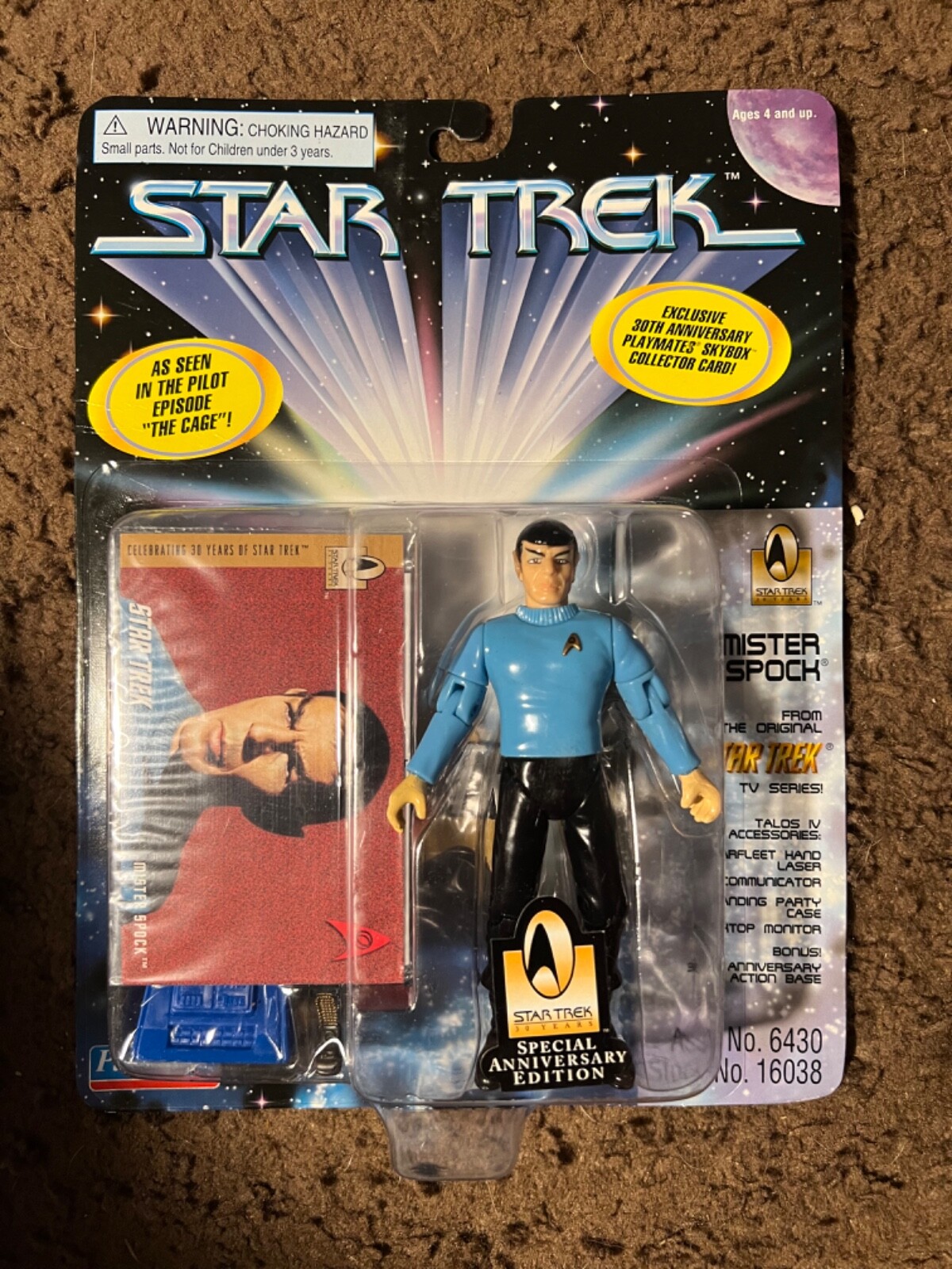 Star Trek Vintage Action Figures mister Spock and captain picard