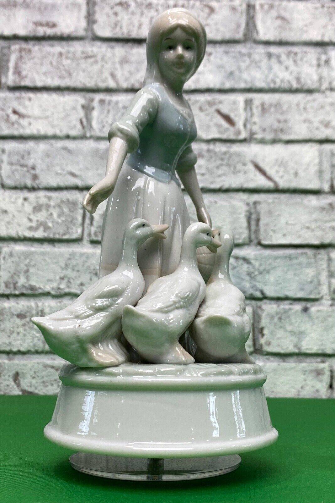 Music Box Duncan Royale Lady Woman Peasant Girl Feeding Ducks Geese Porcelain