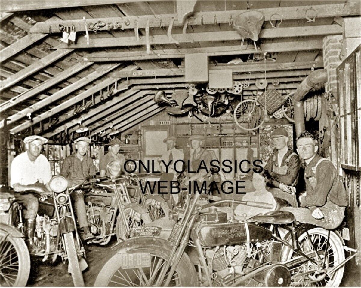 1921 EARLY HARLEY DAVIDSON MOTORCYCLE DEALER SHED 8X10 PHOTO IN ROSEBURG, OREGON