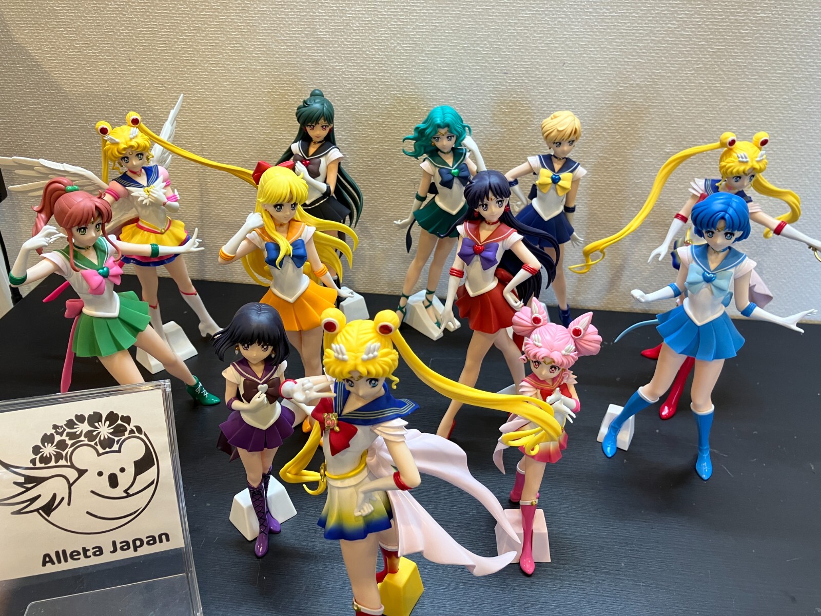 Sailor Moon Eternal SUPER SAILOR Figure  Set of 12  Glitter Glamours No Box